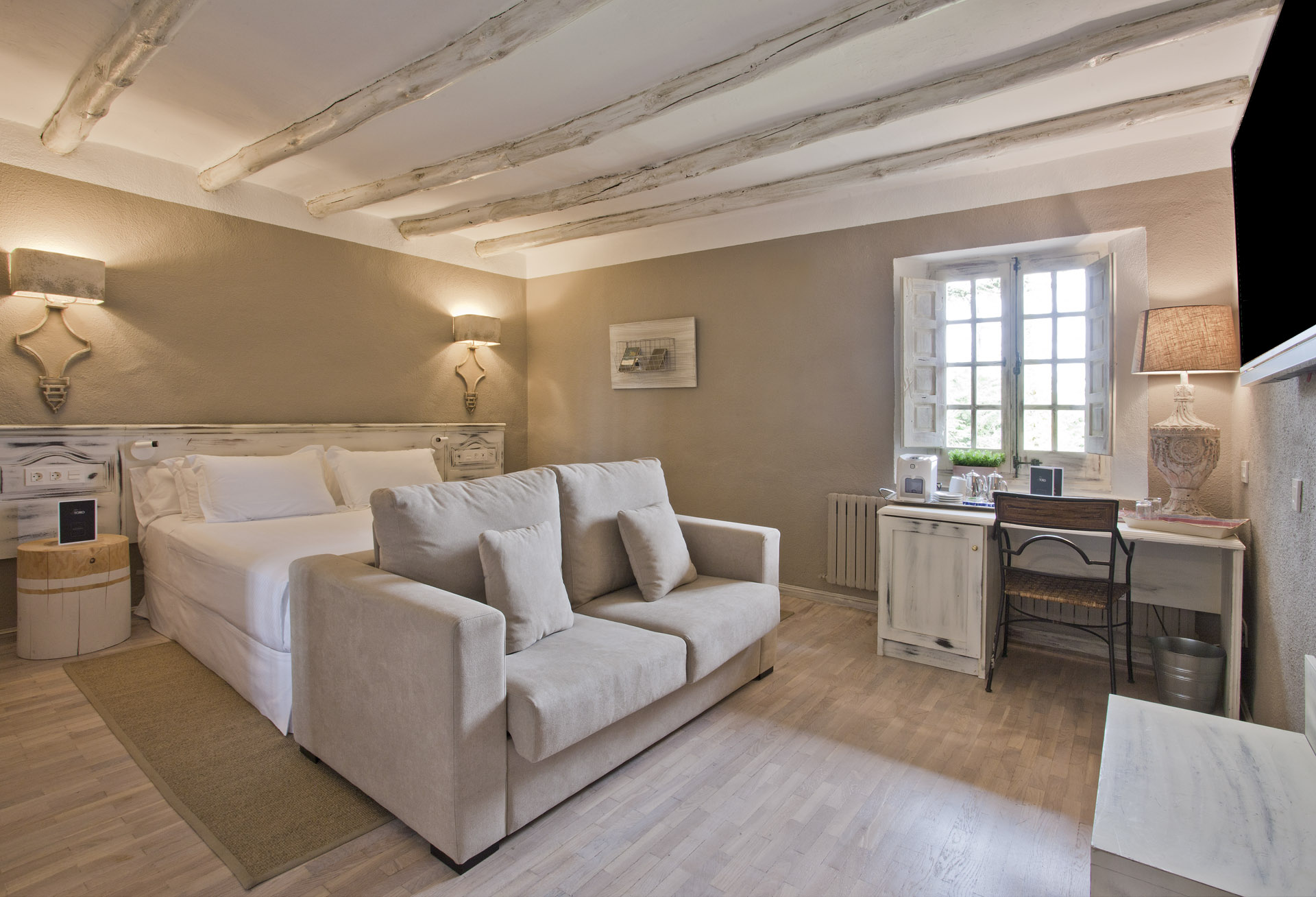 Double or Twin Superior