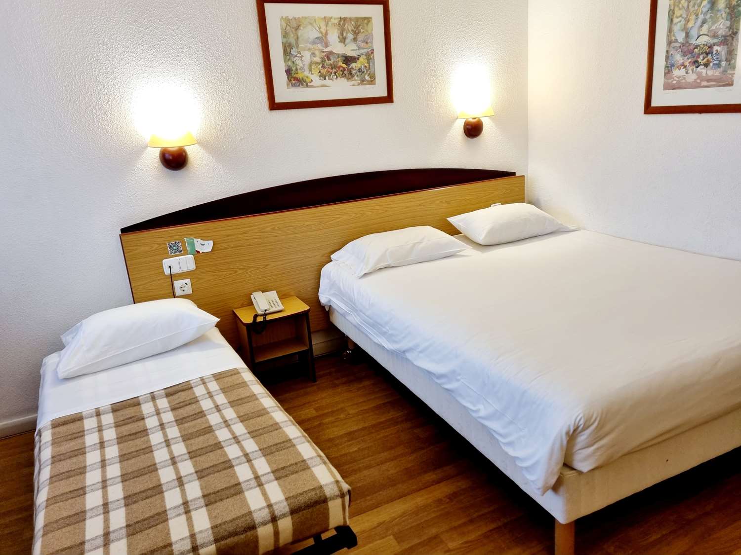 Double or Twin Capacity 3