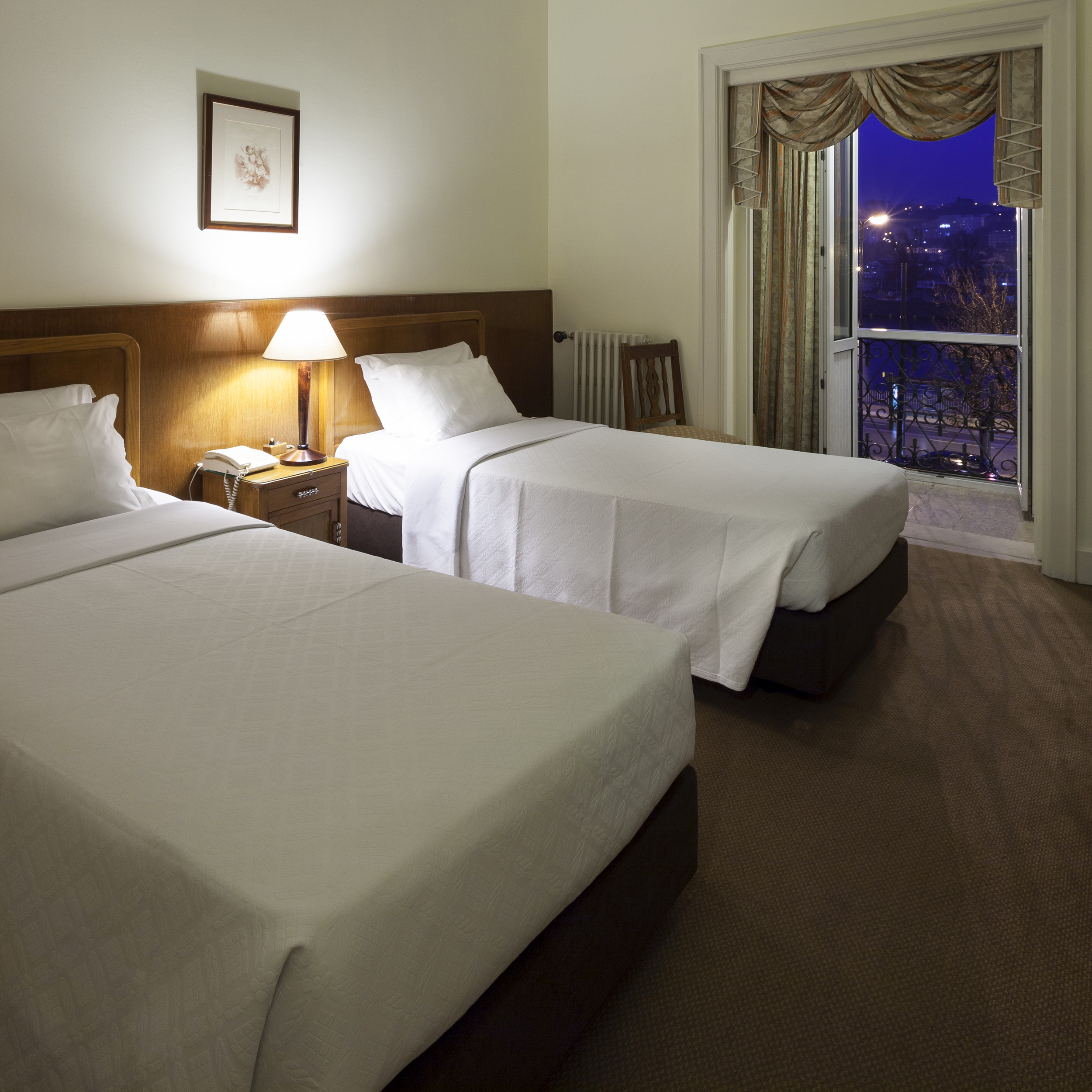 Double or Twin Standard