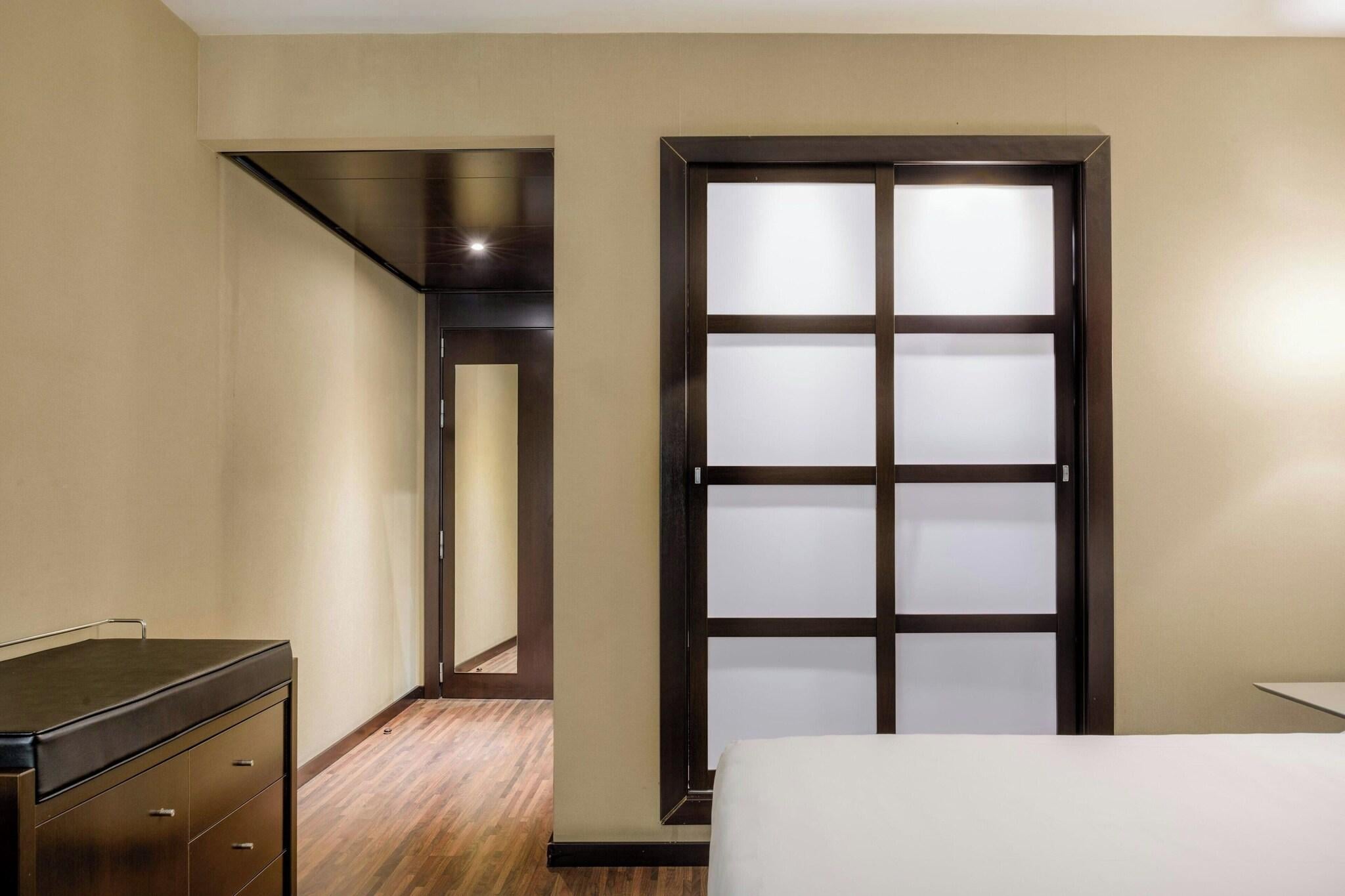 Junior Suite King Size Bed