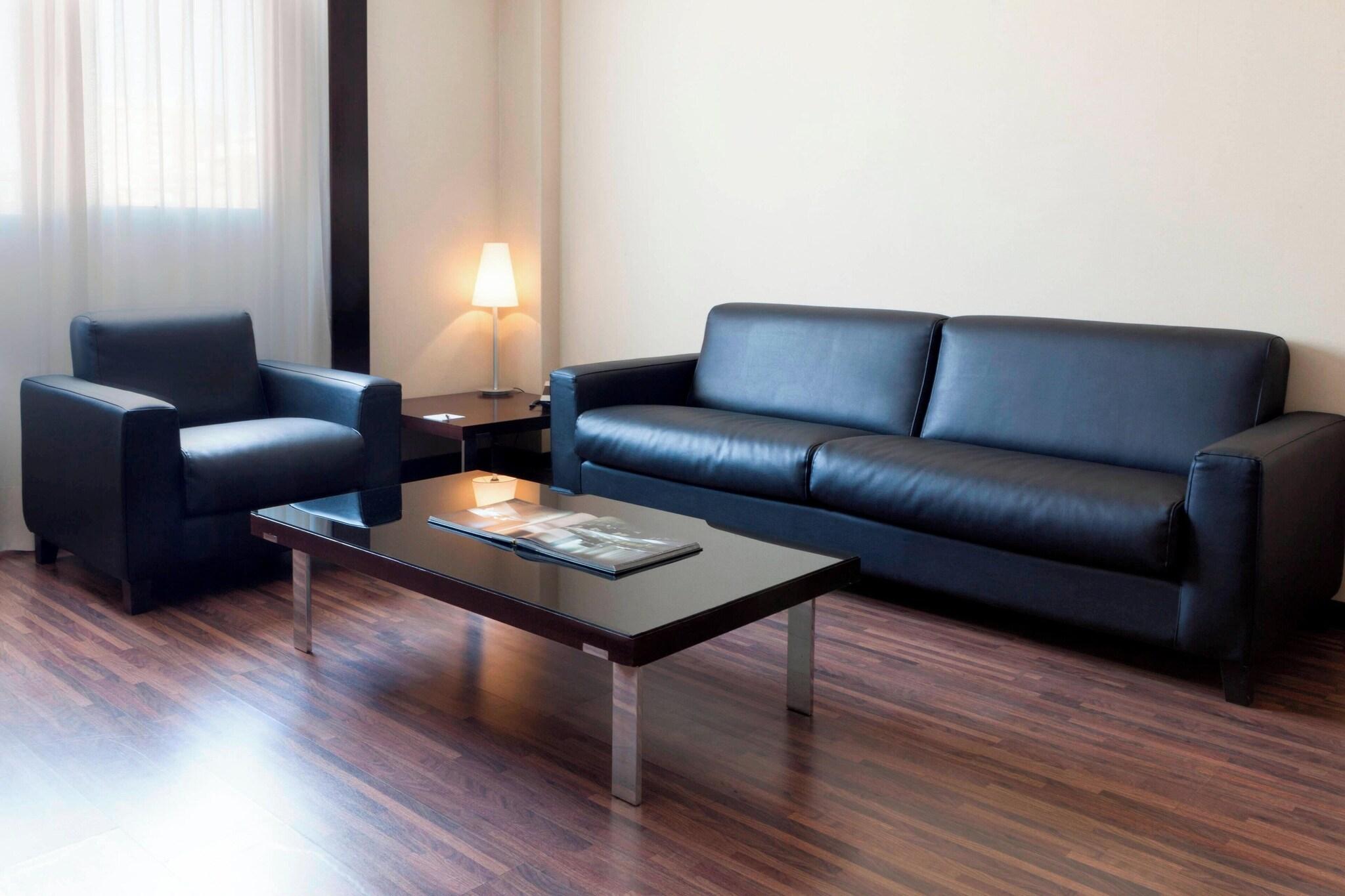 Junior Suite King Size Bed