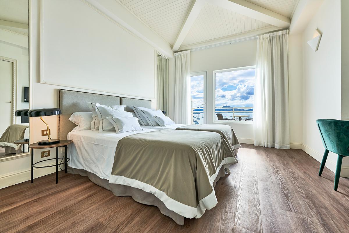 Double or Twin Side Sea View with Balcony