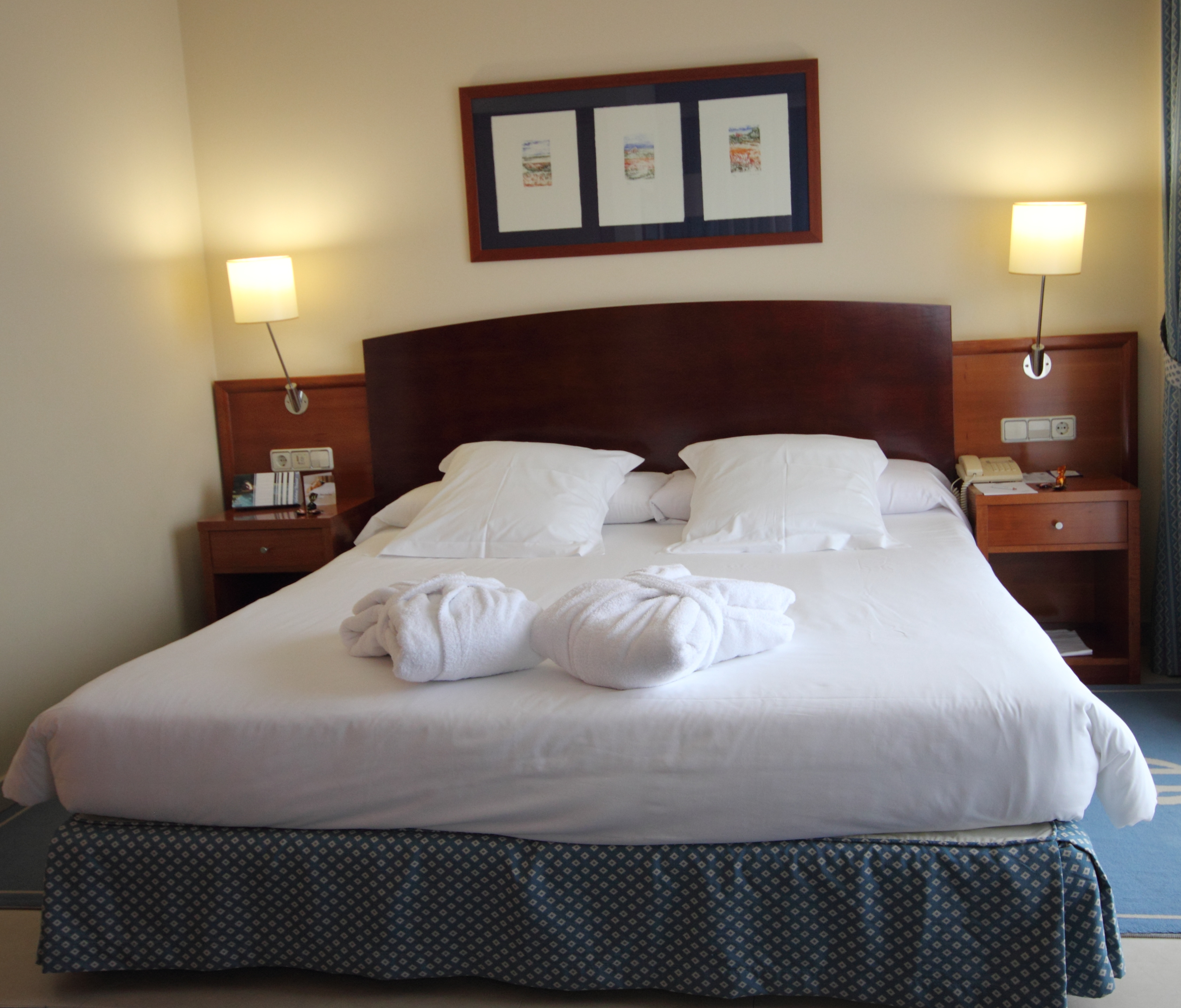 Double or Twin Standard