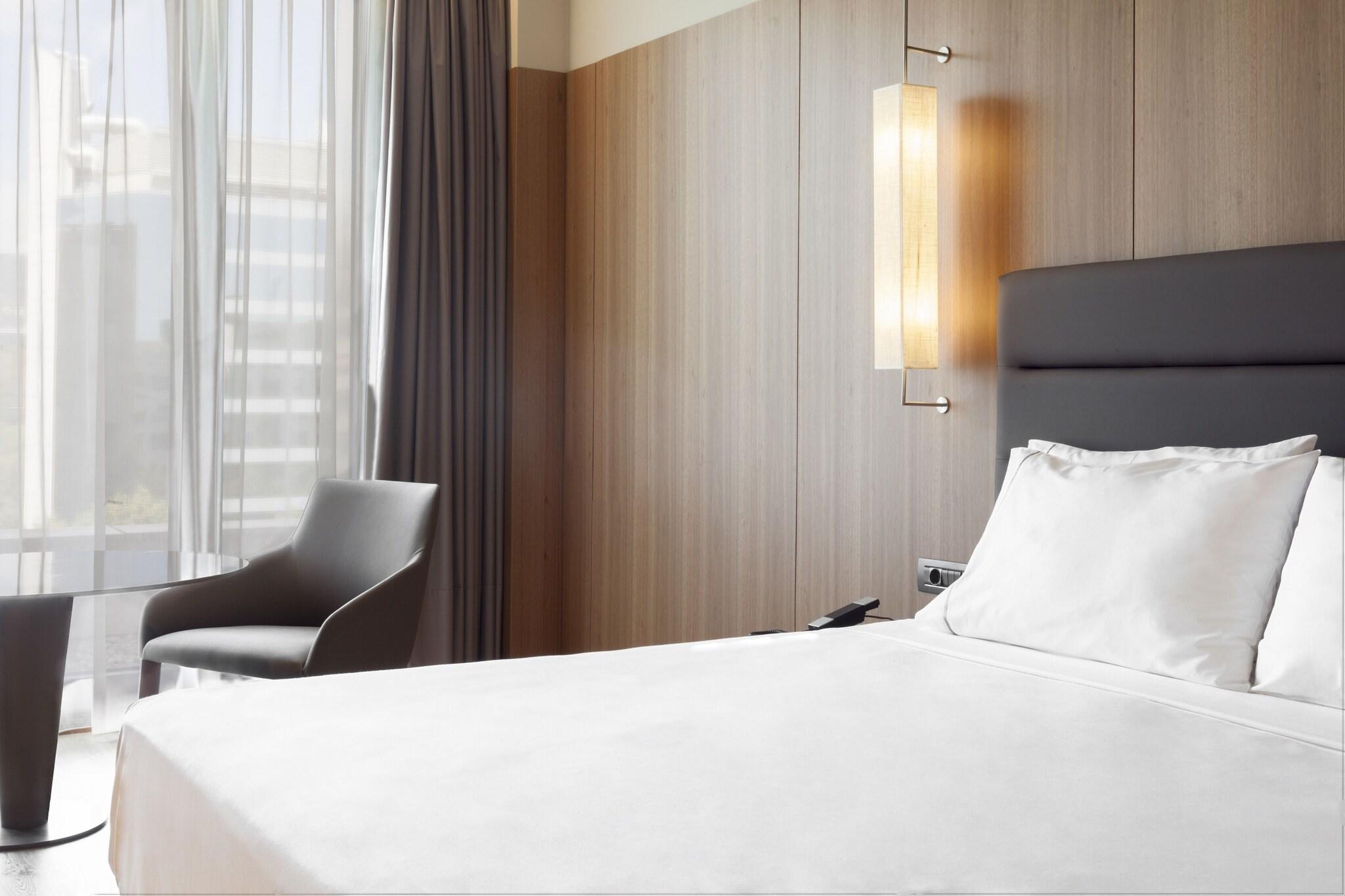 Double King Size Bed