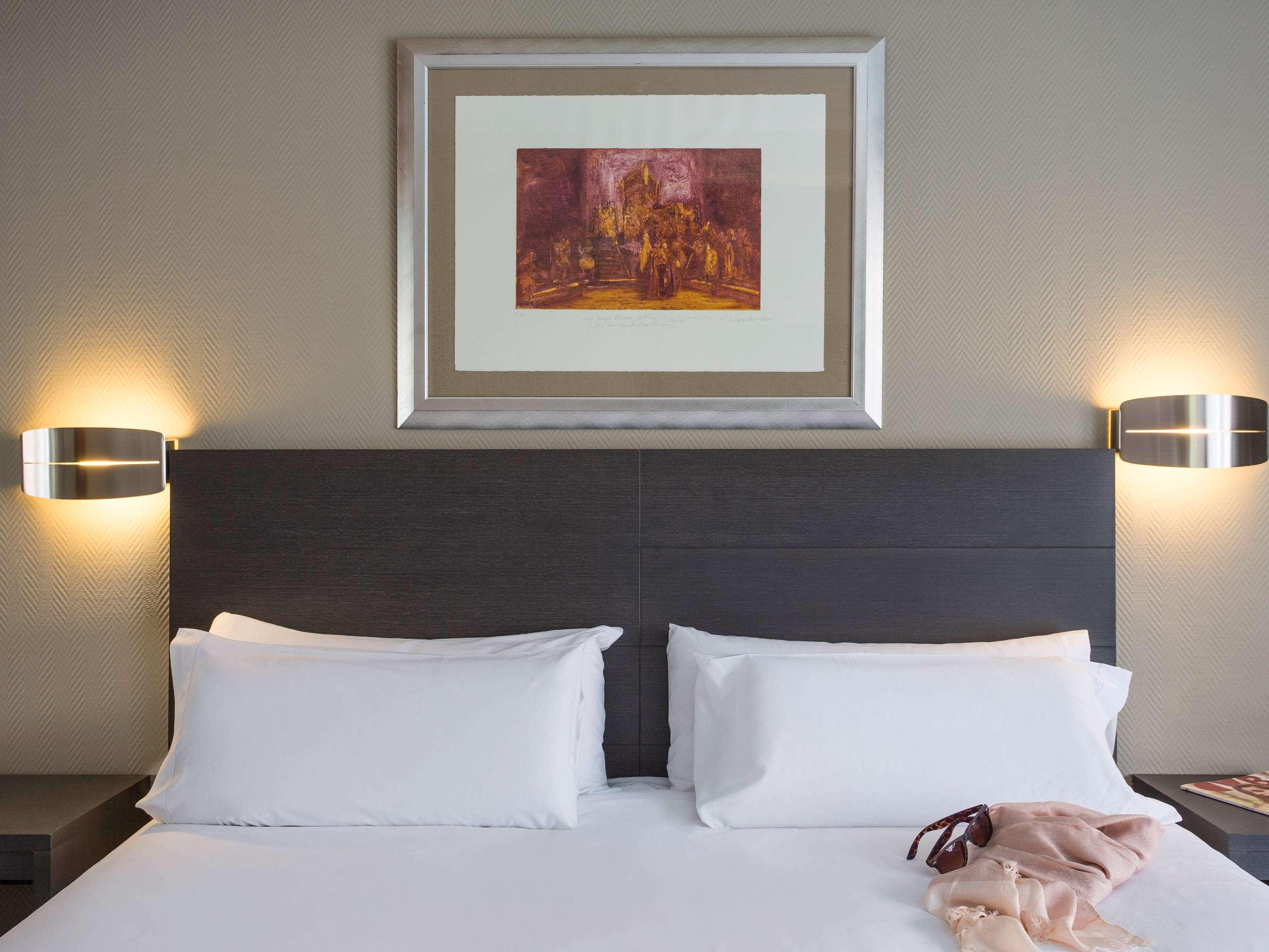 Double Queen Size Bed