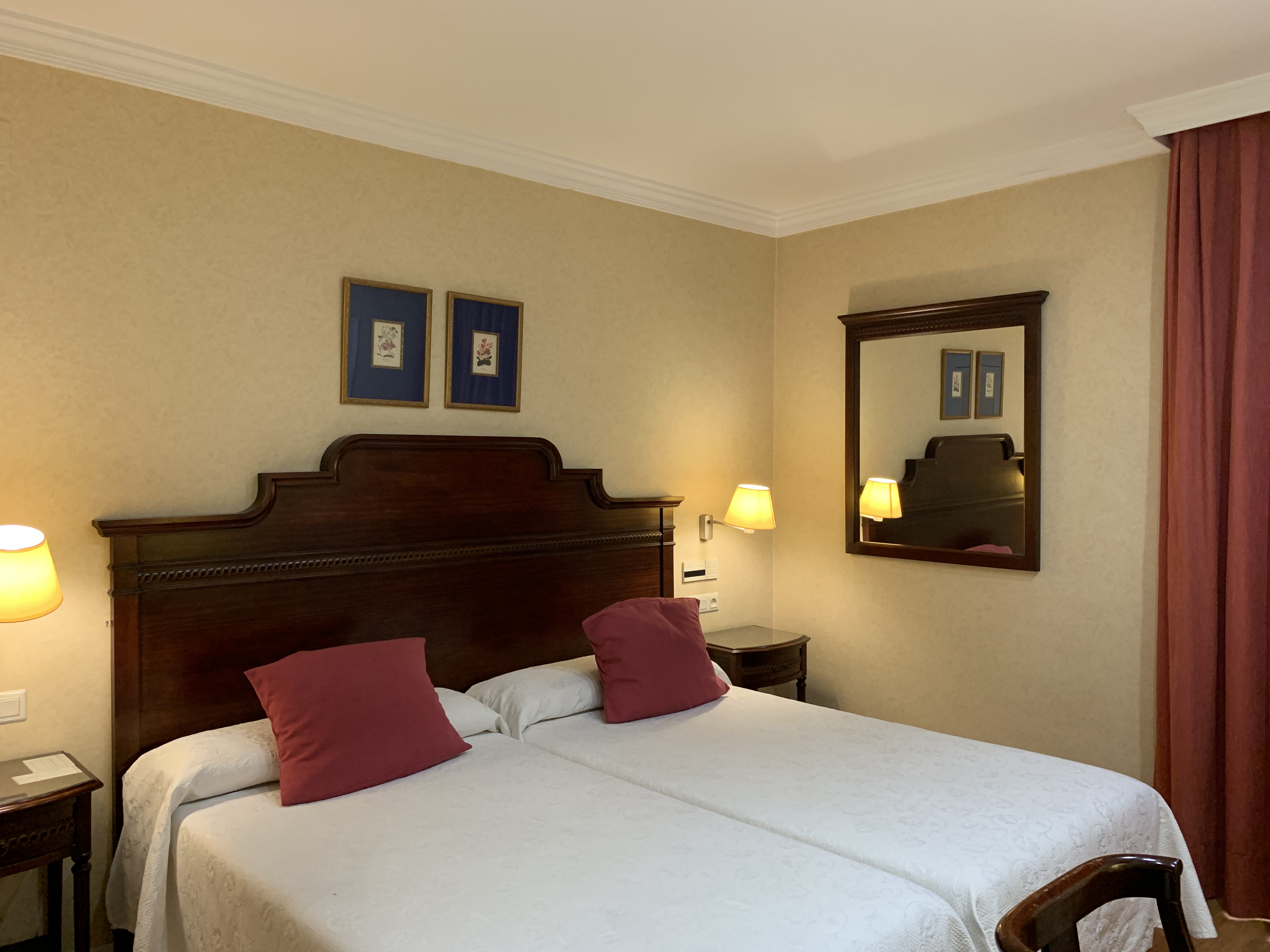 Double or Twin Standard