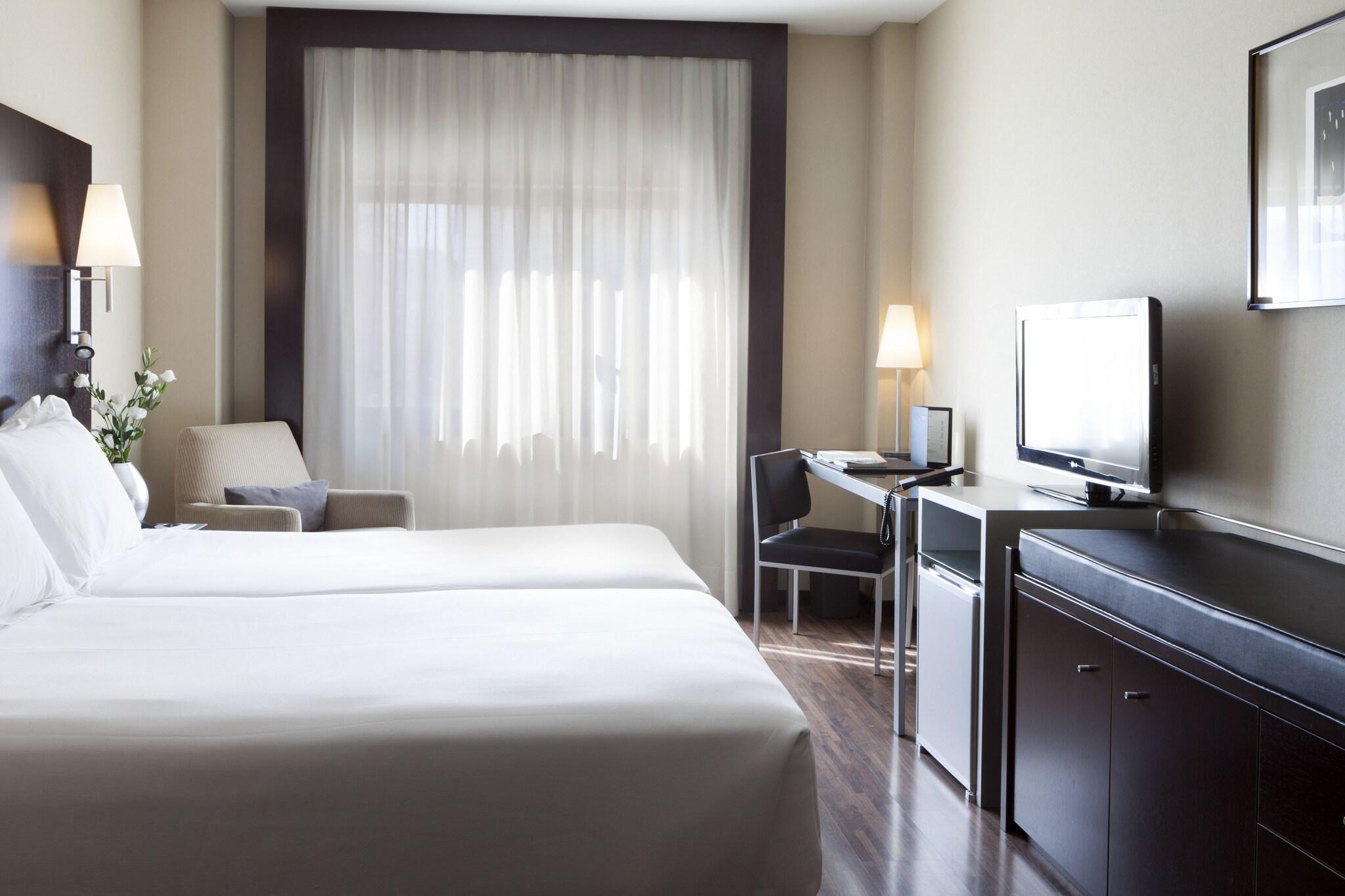 Double Queen Size Bed