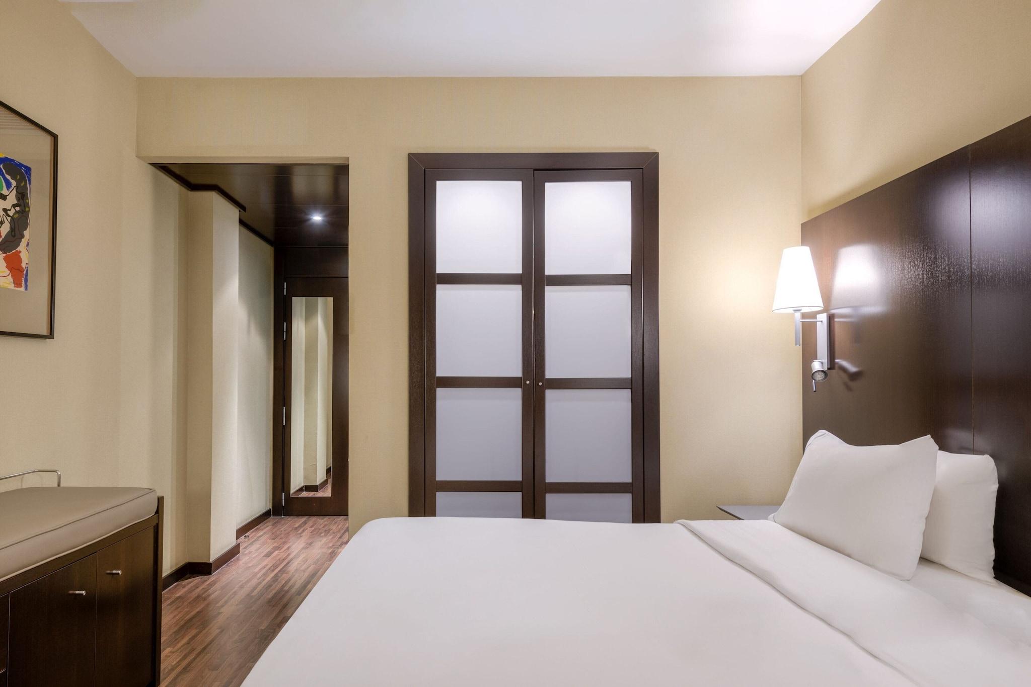 Double Queen Size Bed