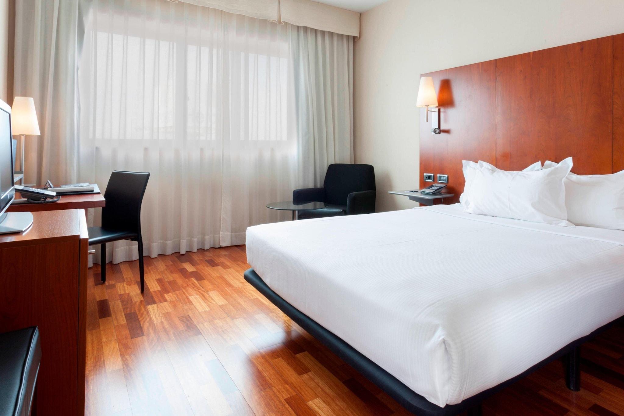 Double Superior King Bed