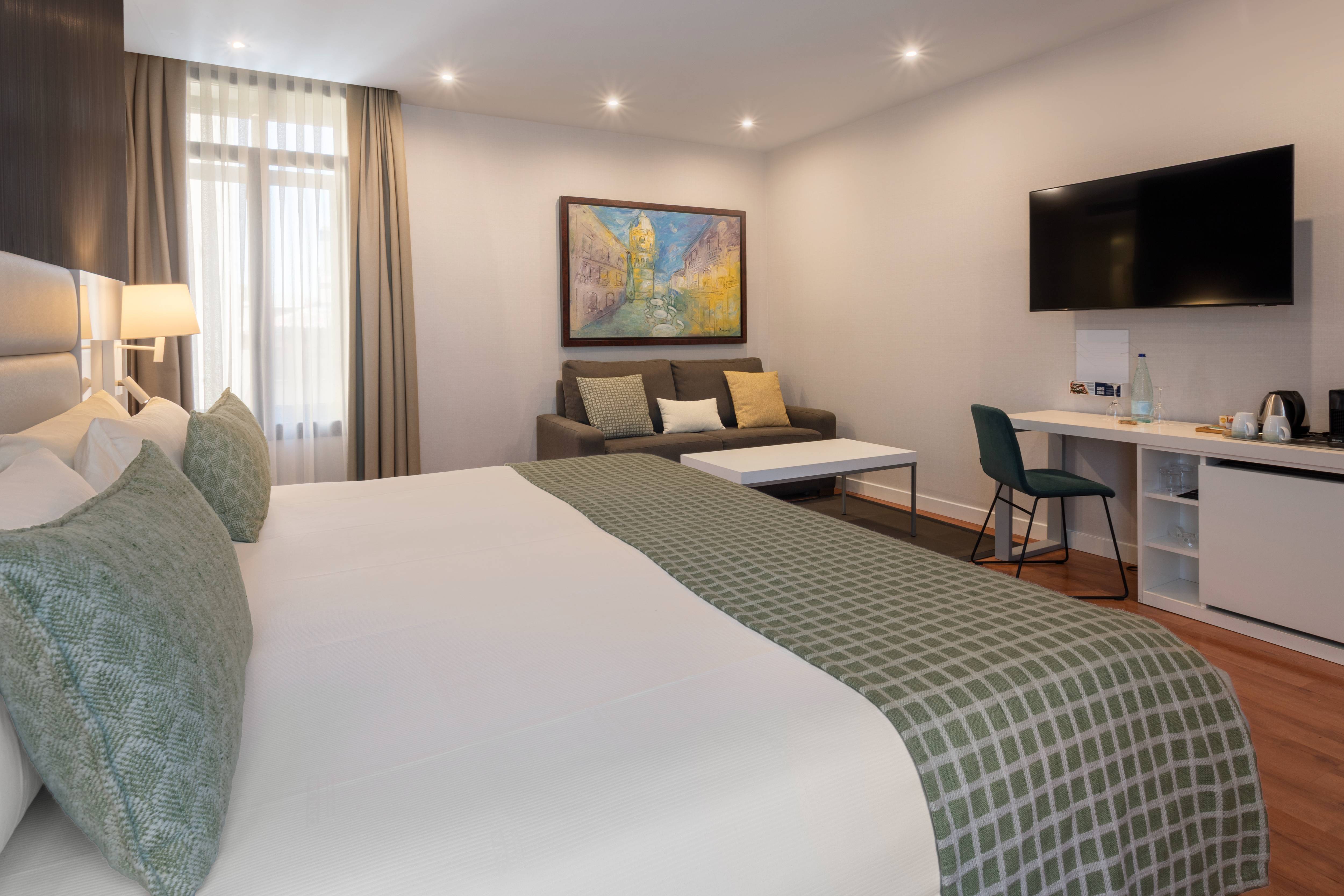 Double or Twin Superior