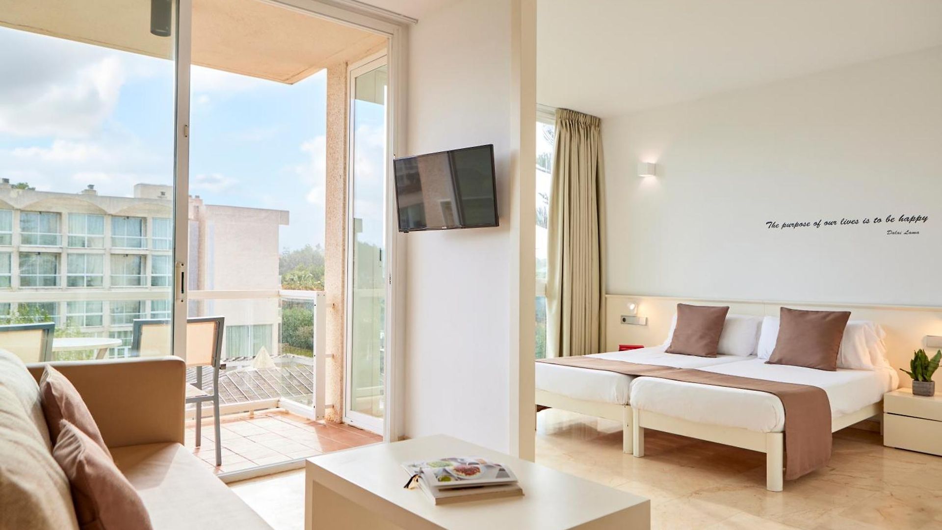 Junior Suite Pool View