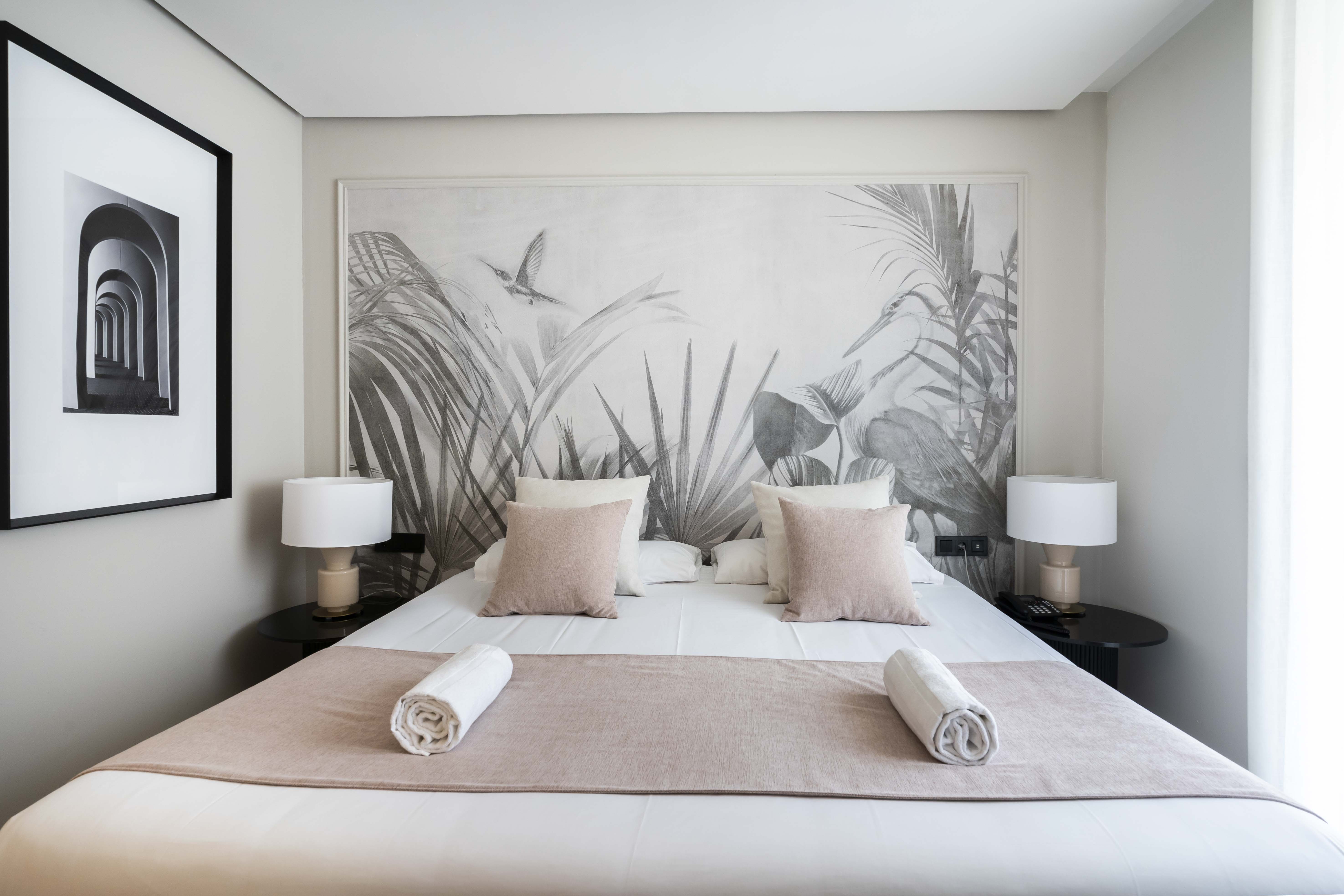 Double or Twin Standard