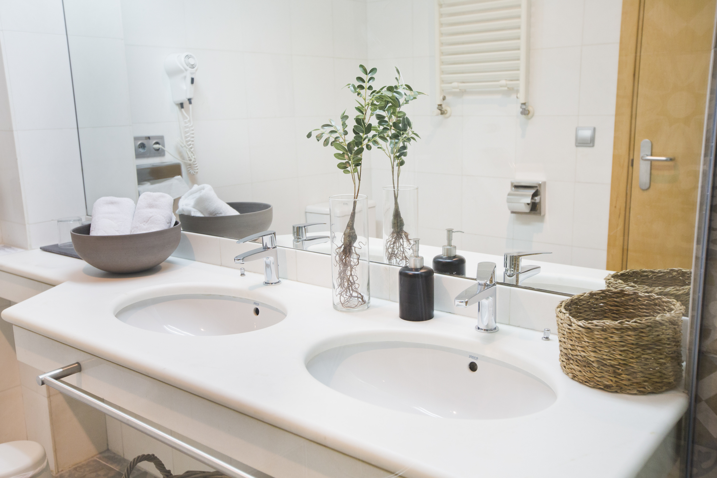 Double or Twin Deluxe