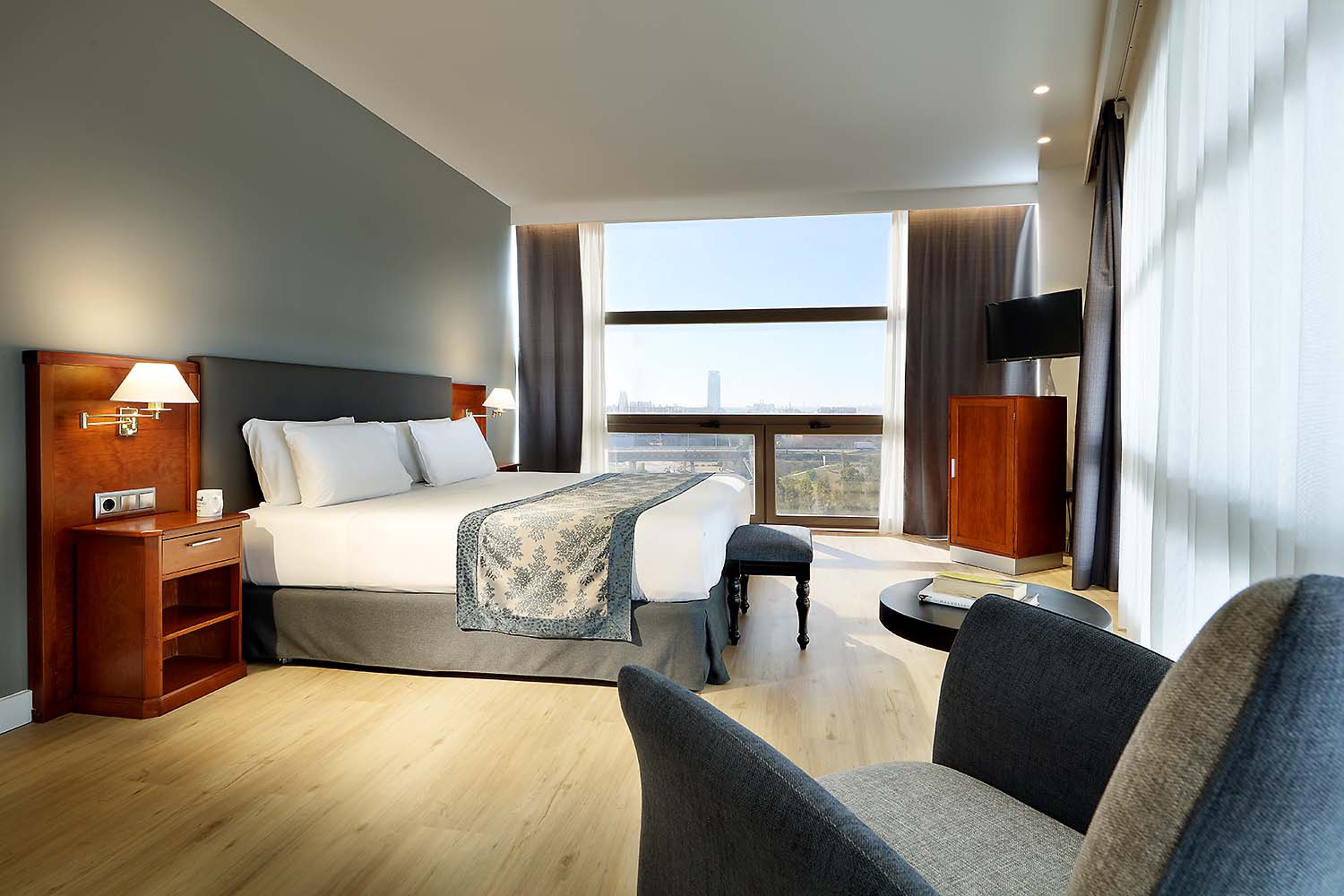 Double or Twin Standard