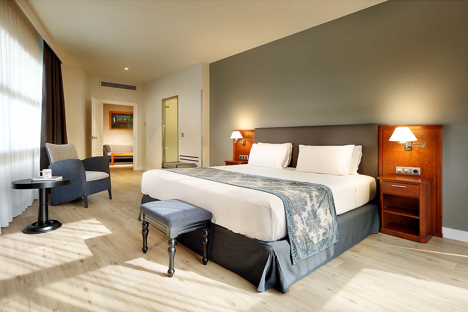 Double or Twin Standard