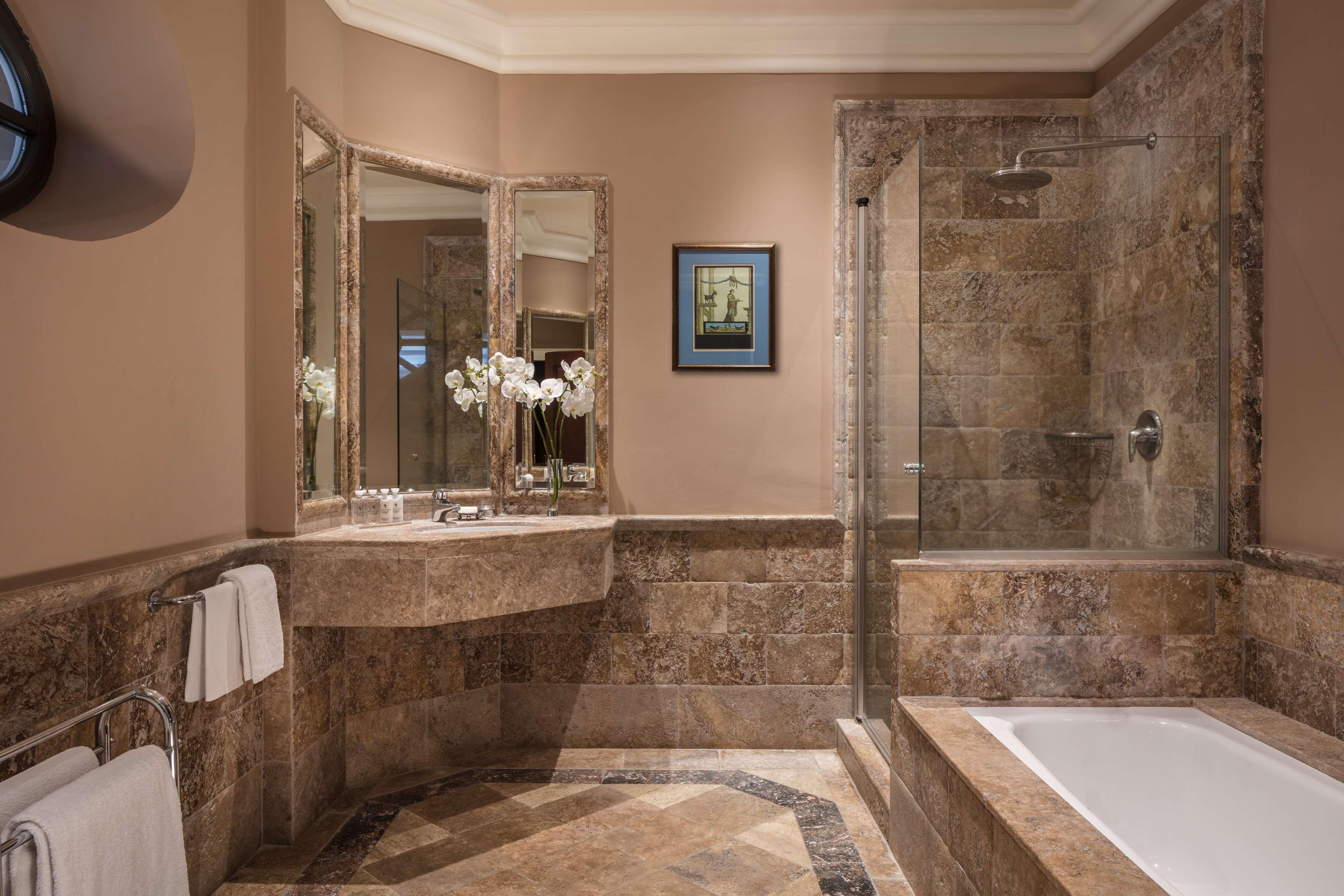 Junior Suite Lake View