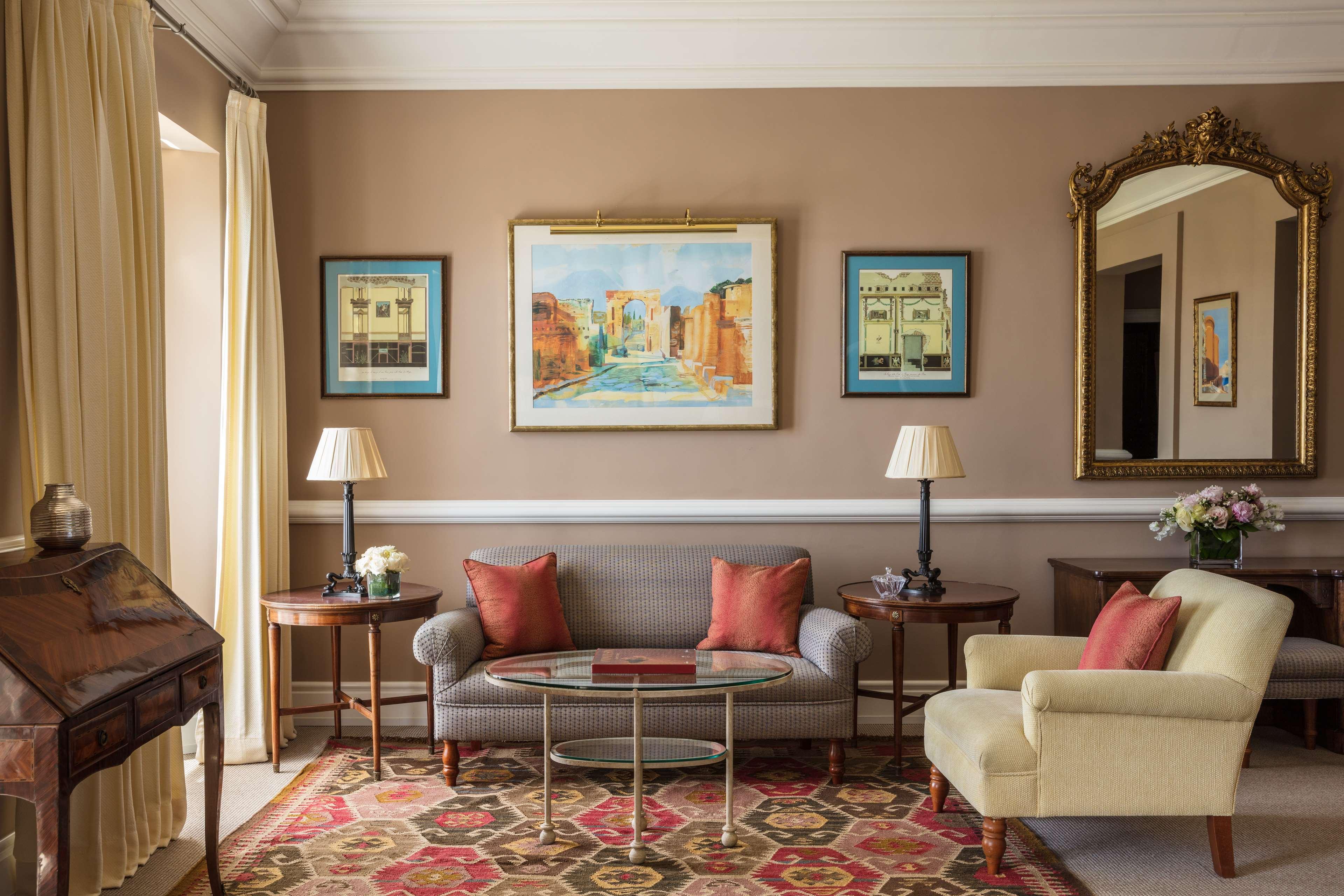 Family Room Connecting Room