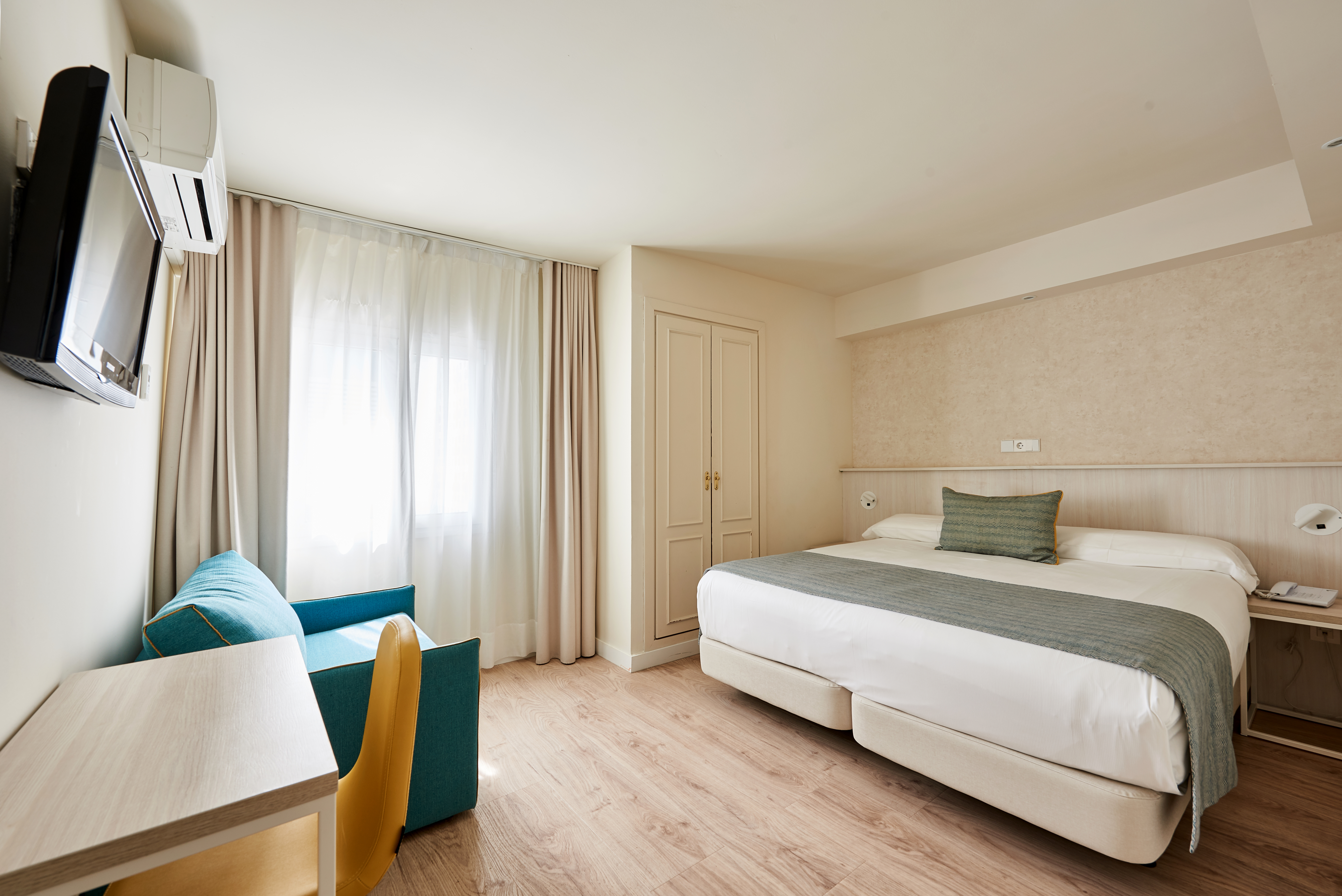 Double Single Economy