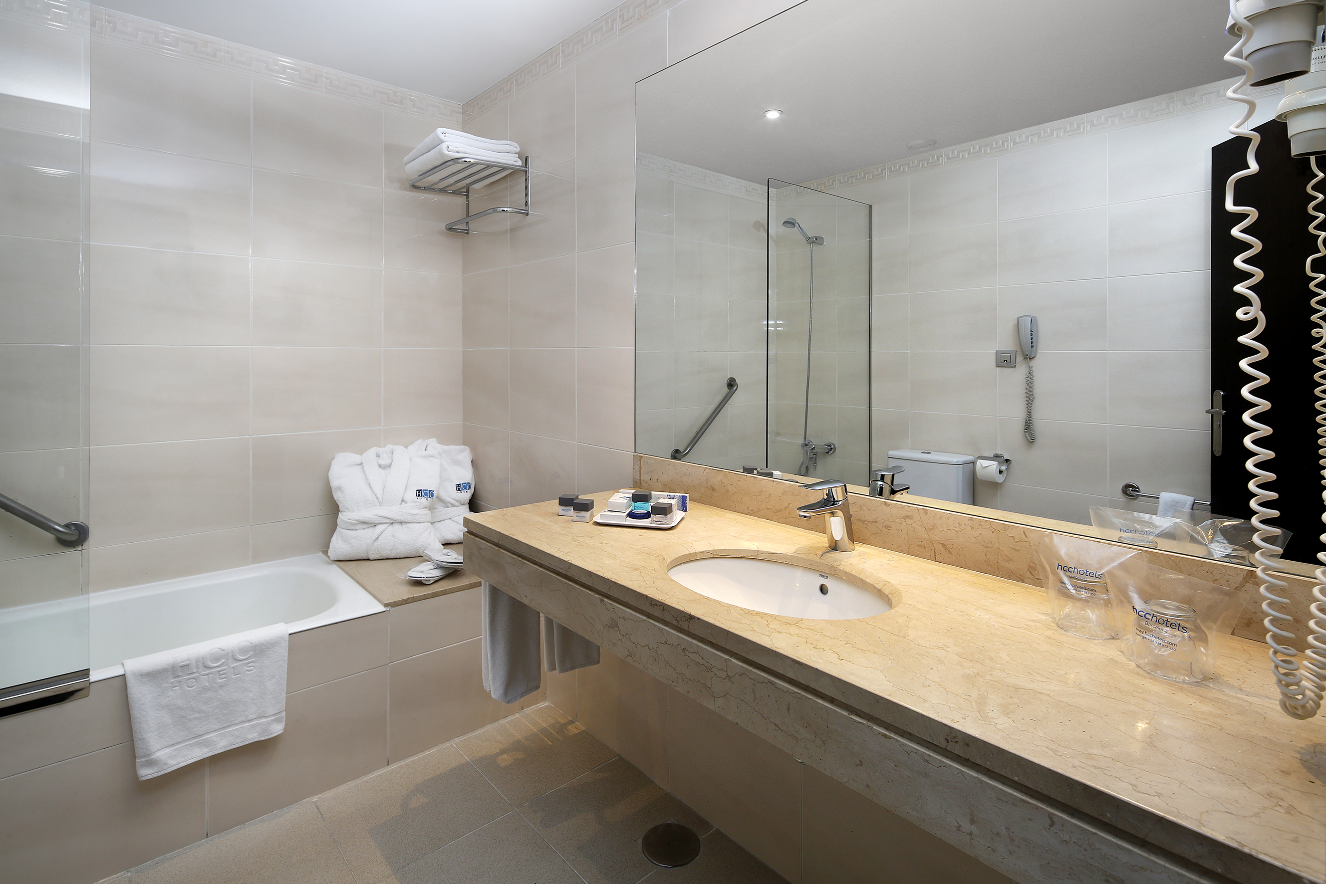 Double or Twin Standard