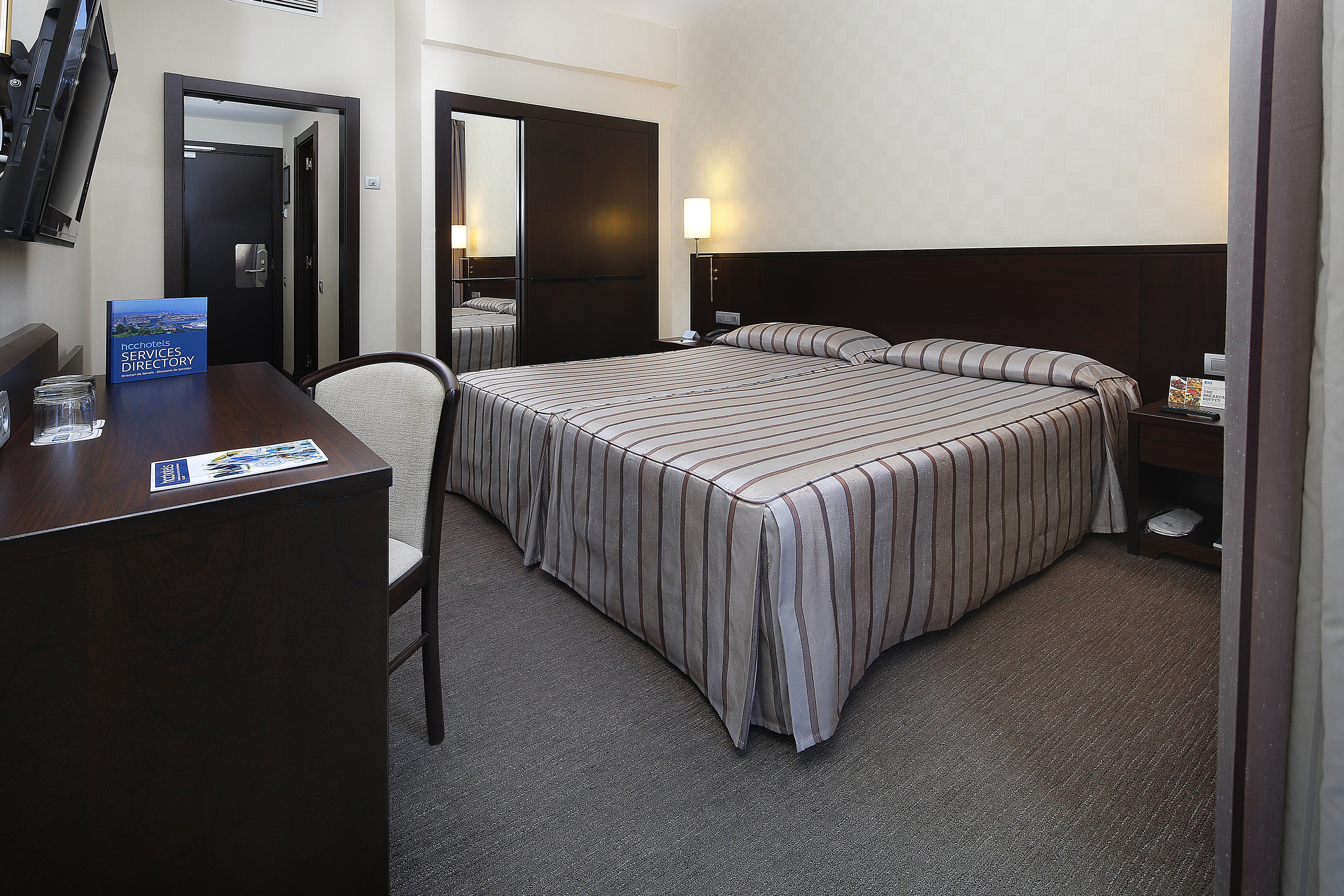 Double or Twin Standard