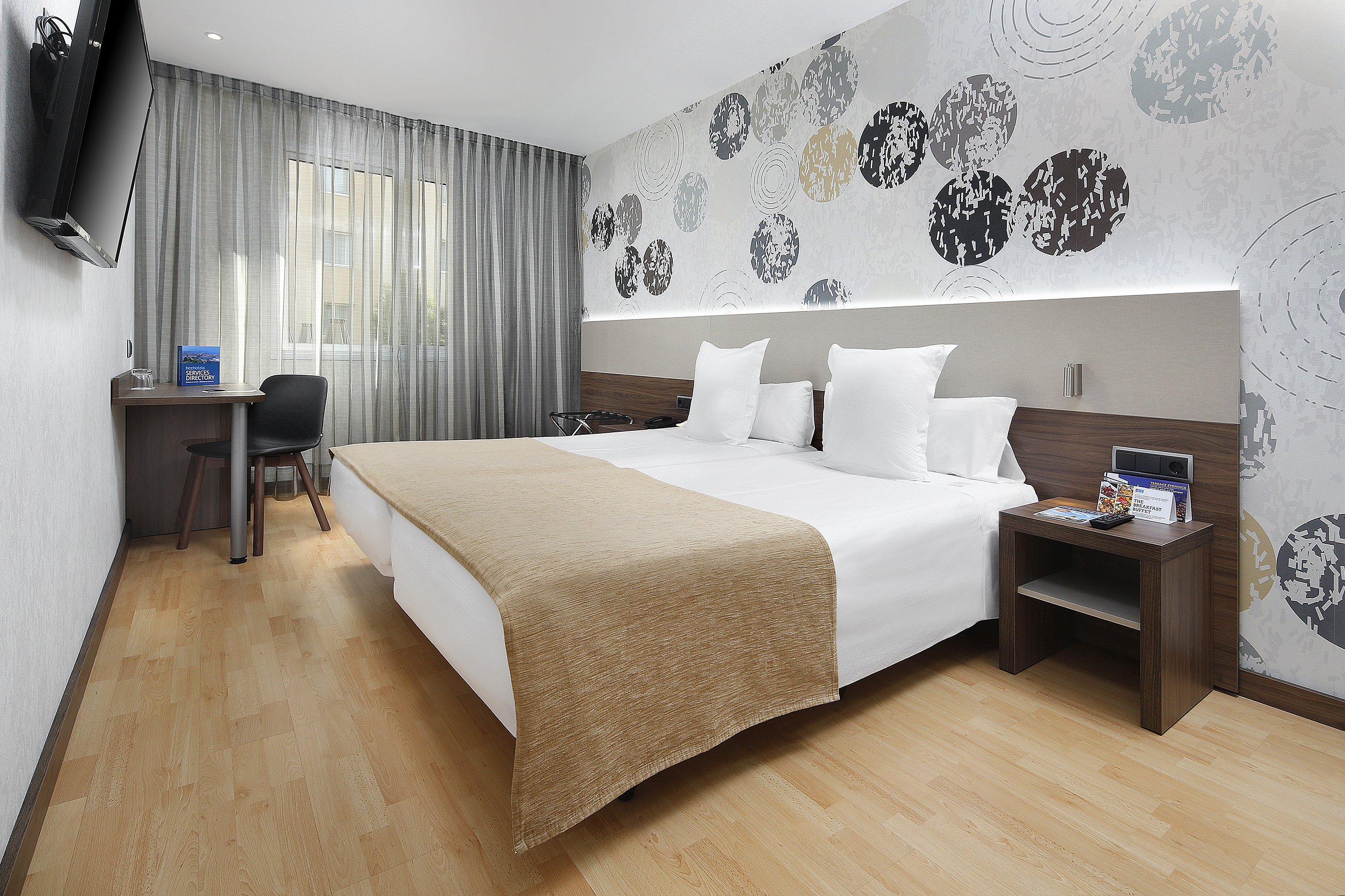 Double or Twin Standard