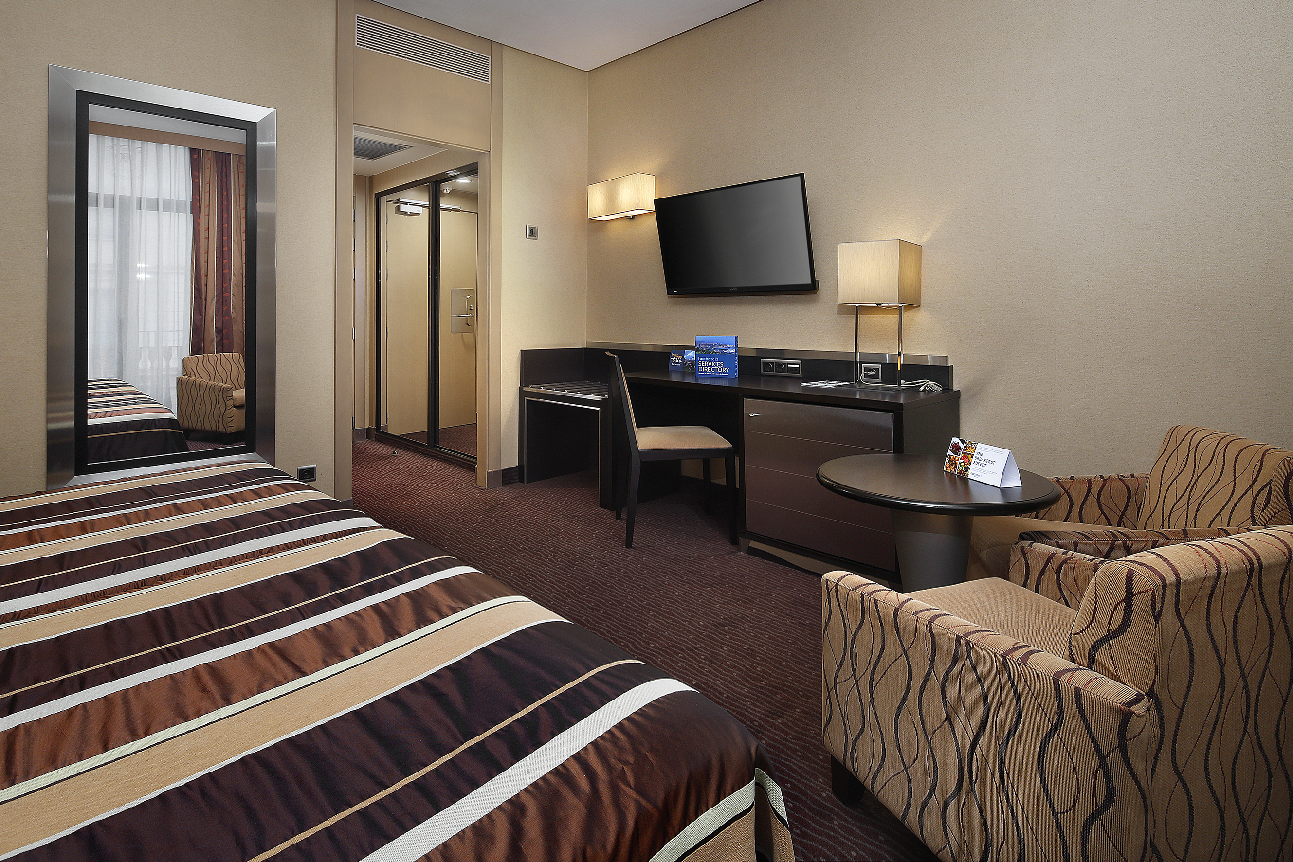 Double or Twin Standard