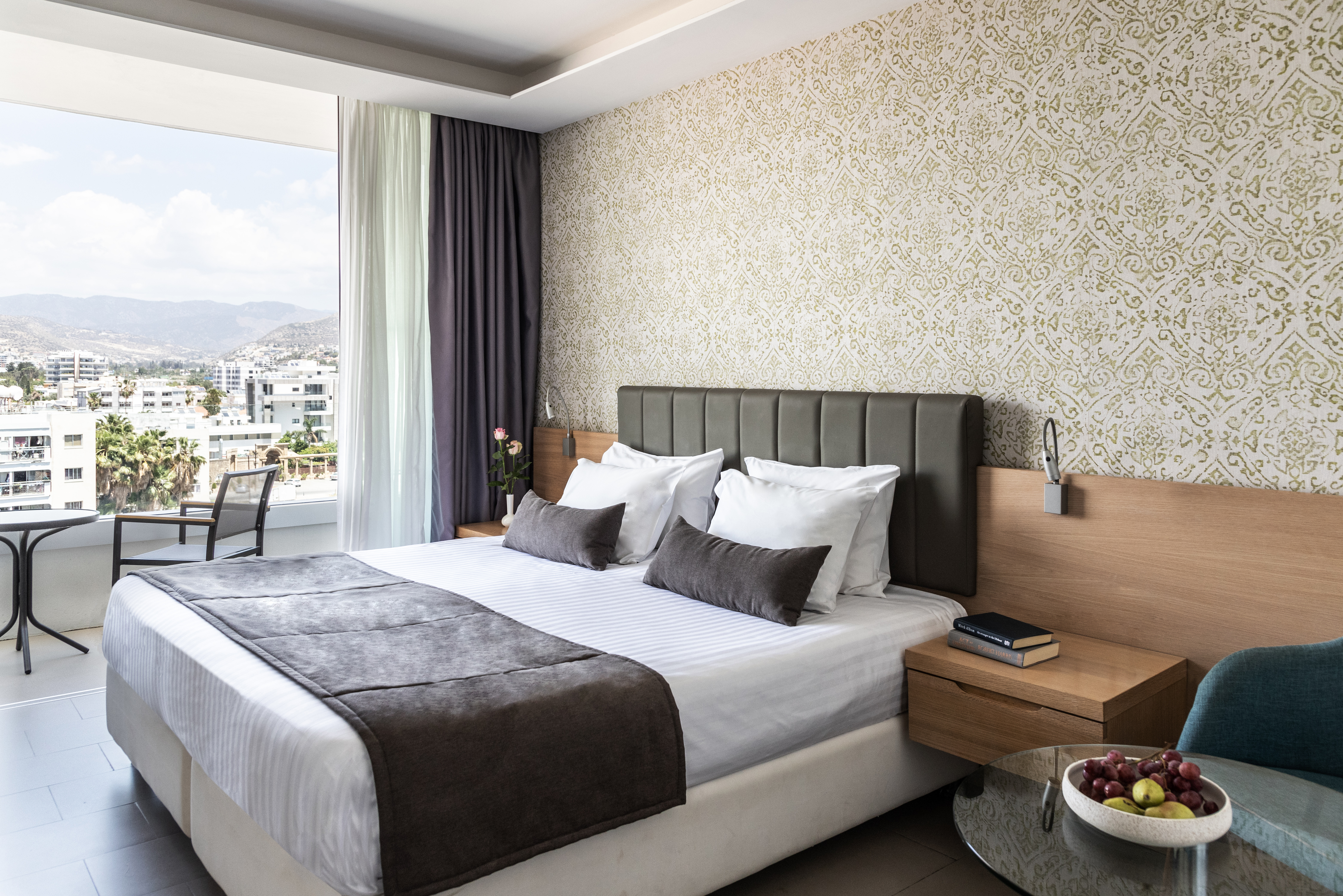 Double or Twin Capacity 4