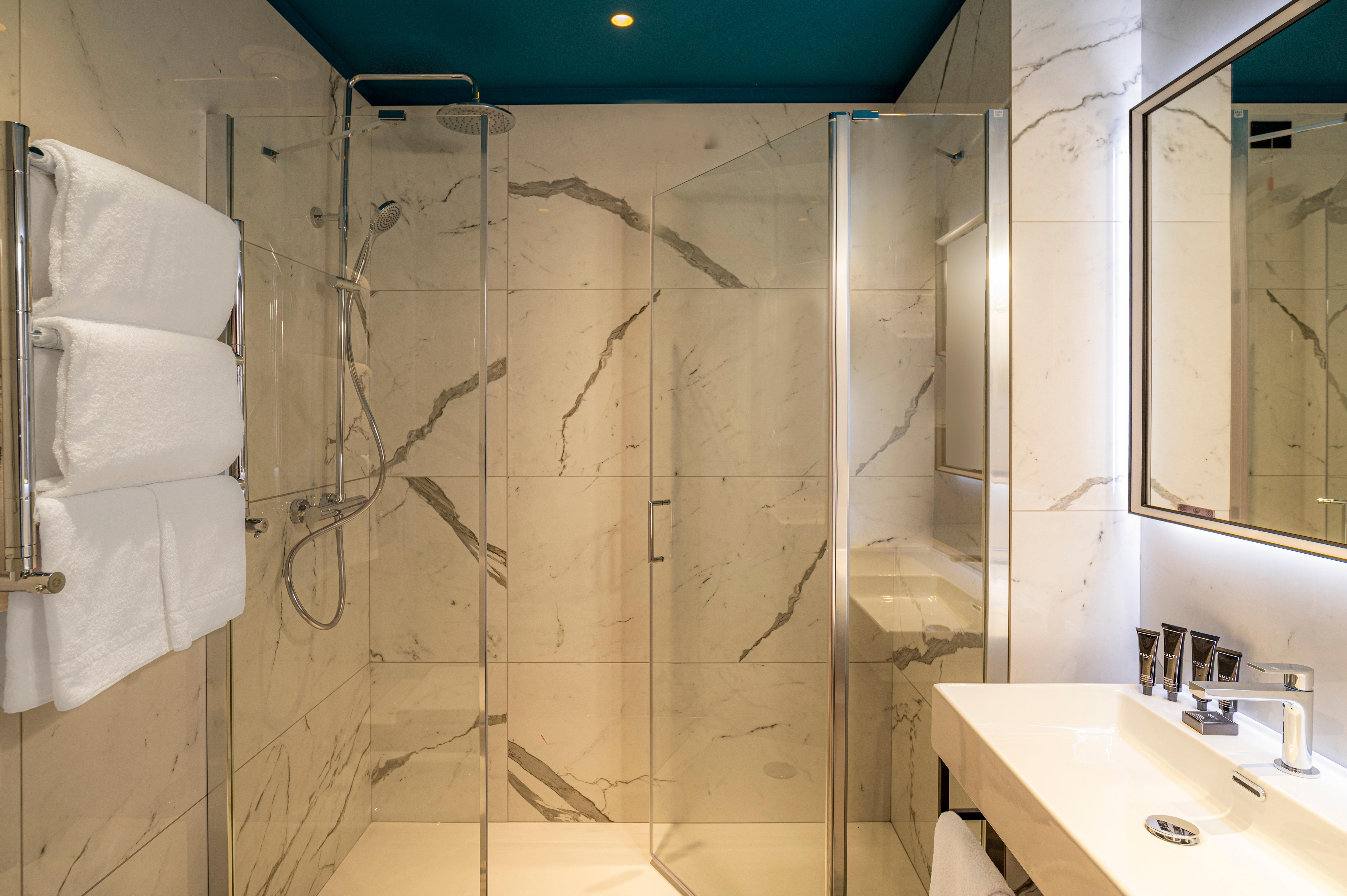 Double Premium King Bed