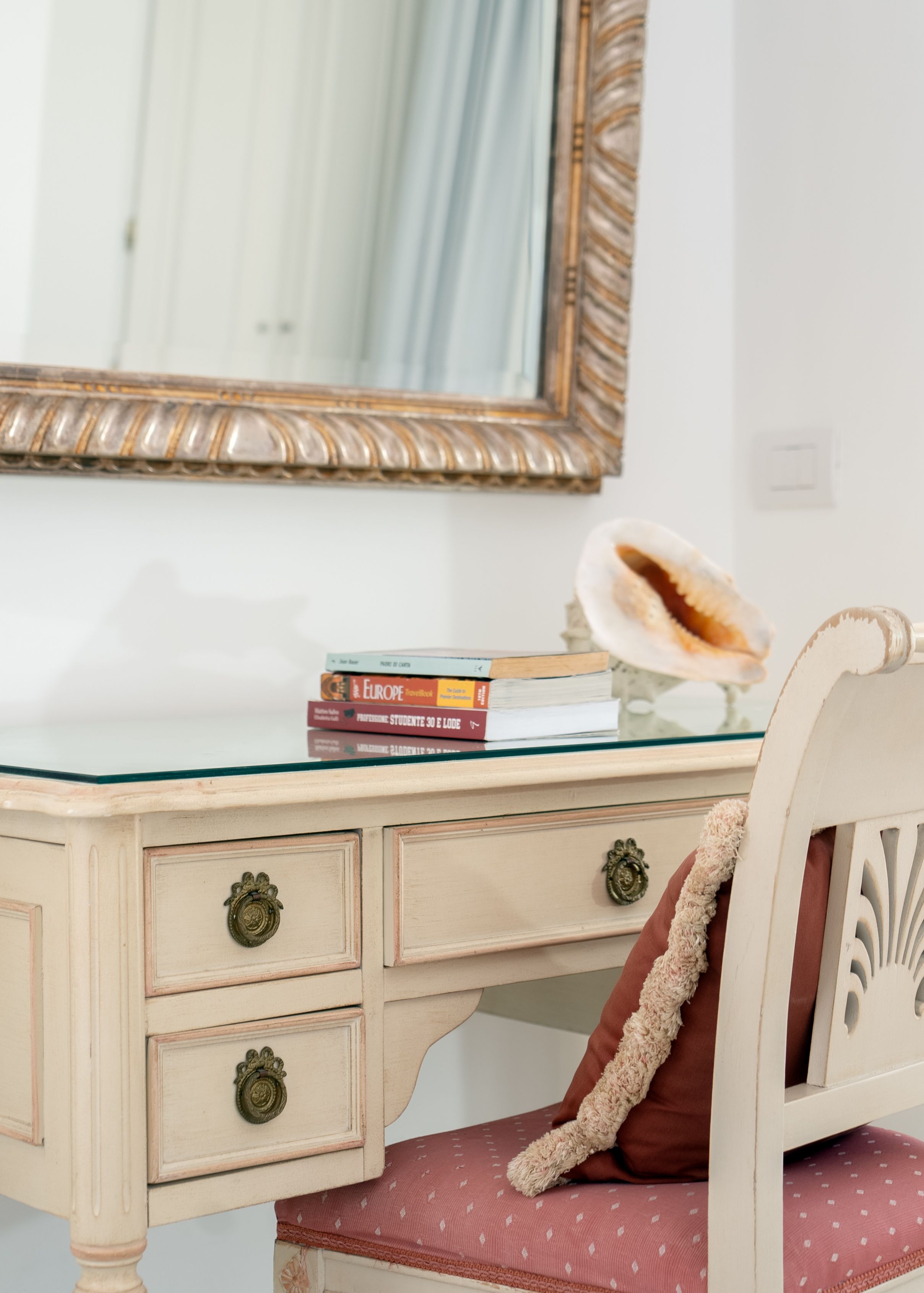 Double or Twin Deluxe with Jacuzzi