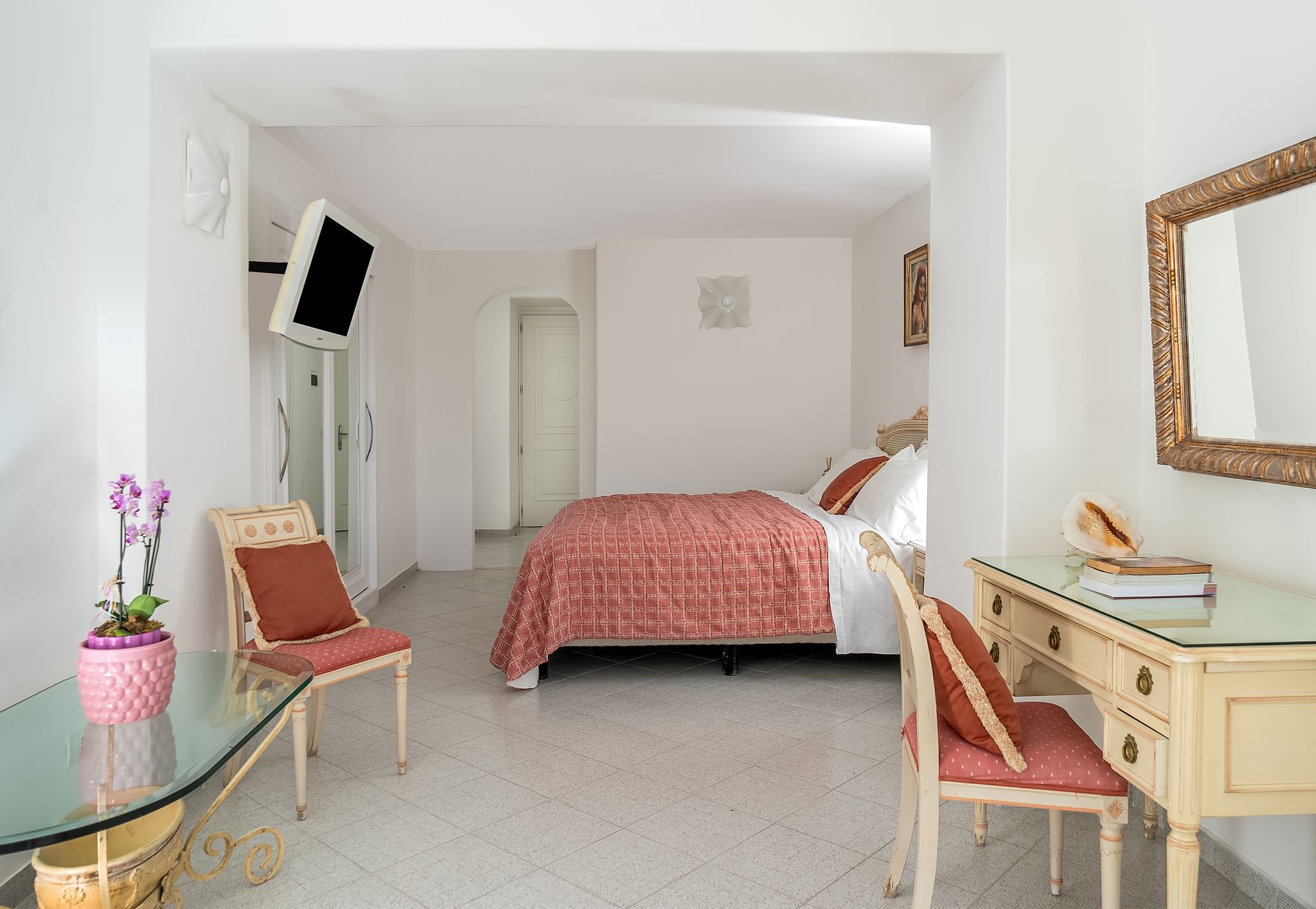 Double or Twin Deluxe with Jacuzzi