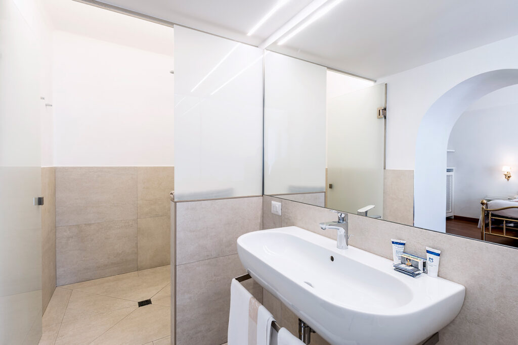 Triple Superior Lake View