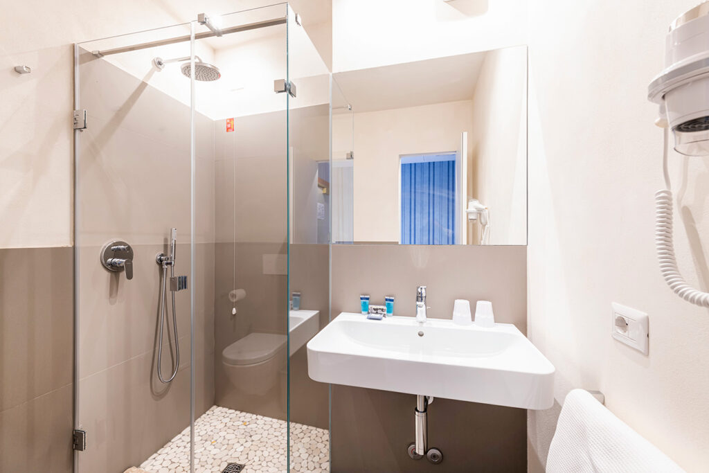 Triple Superior Lake View