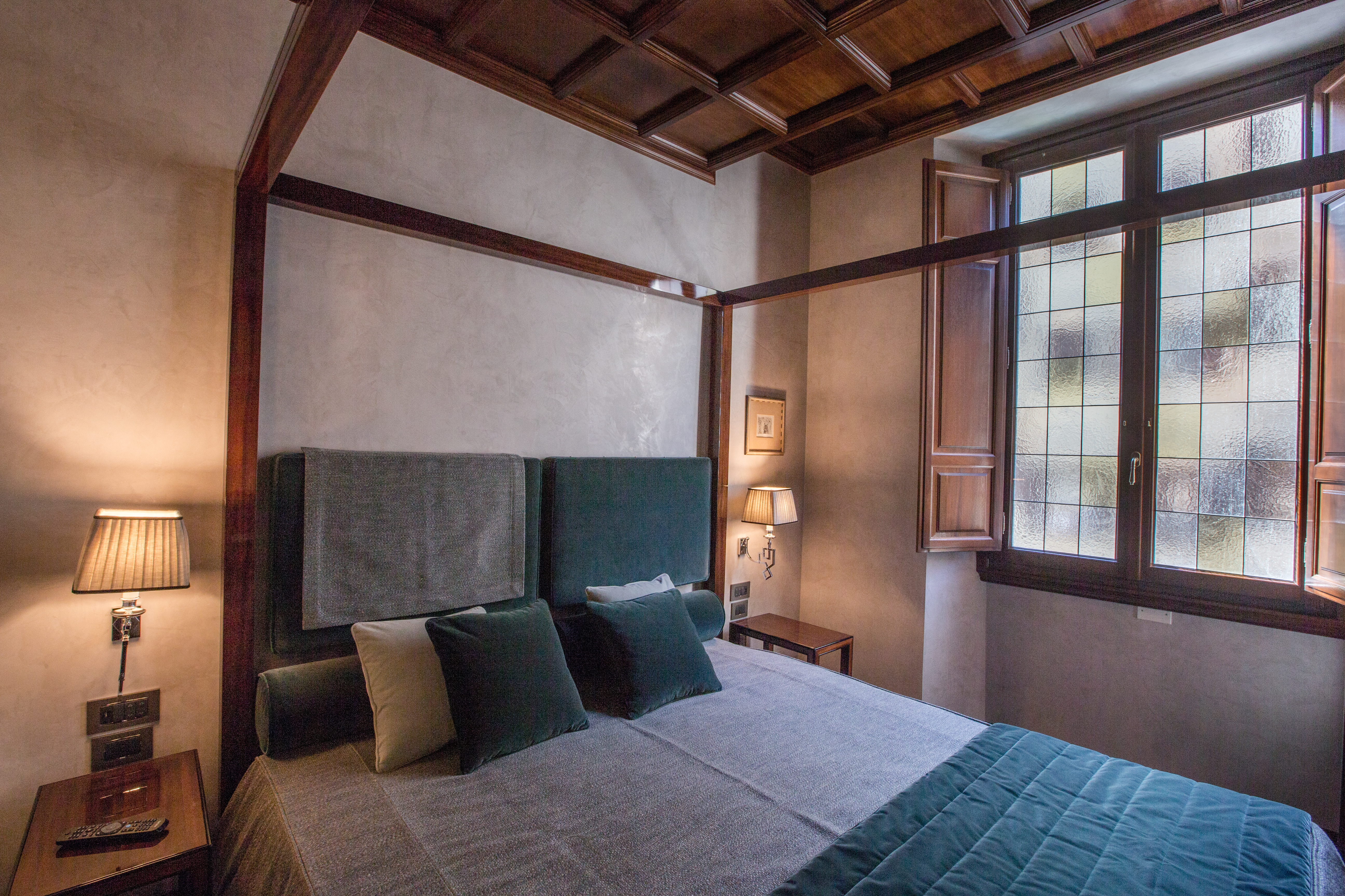 Double Deluxe Premium