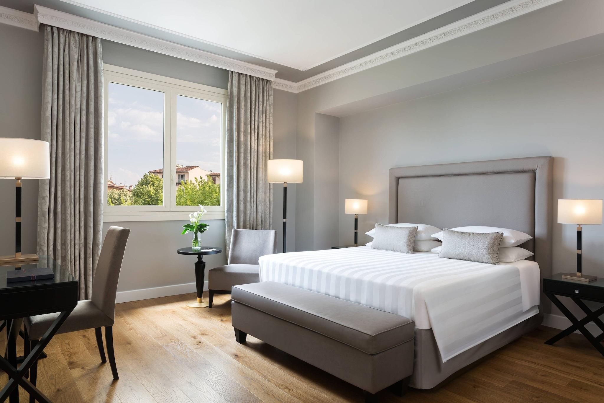 Double Superior King Bed