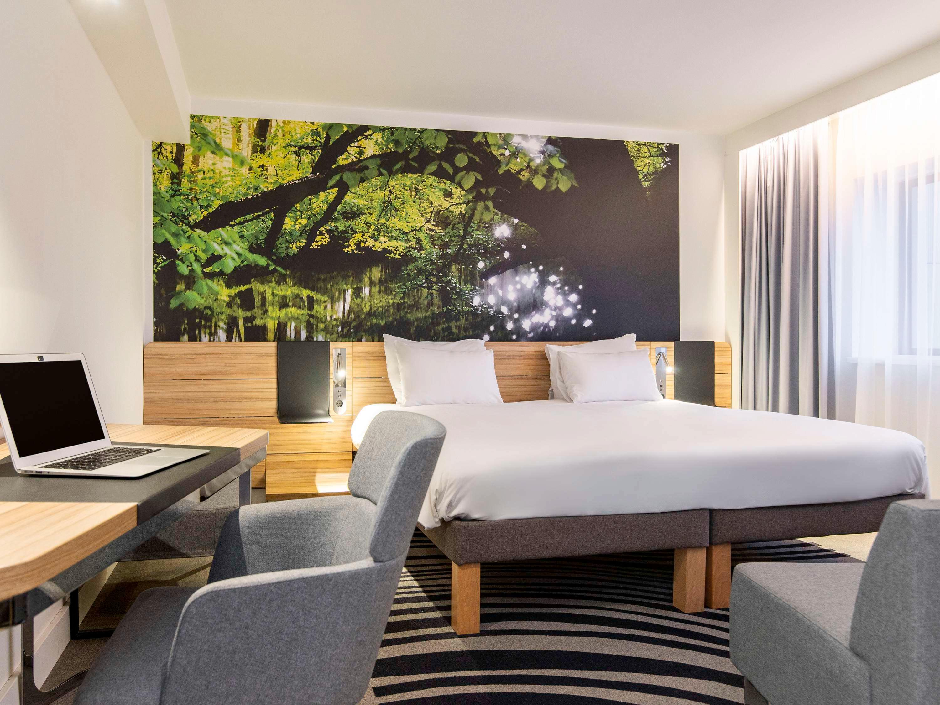 Double Executive King Bed