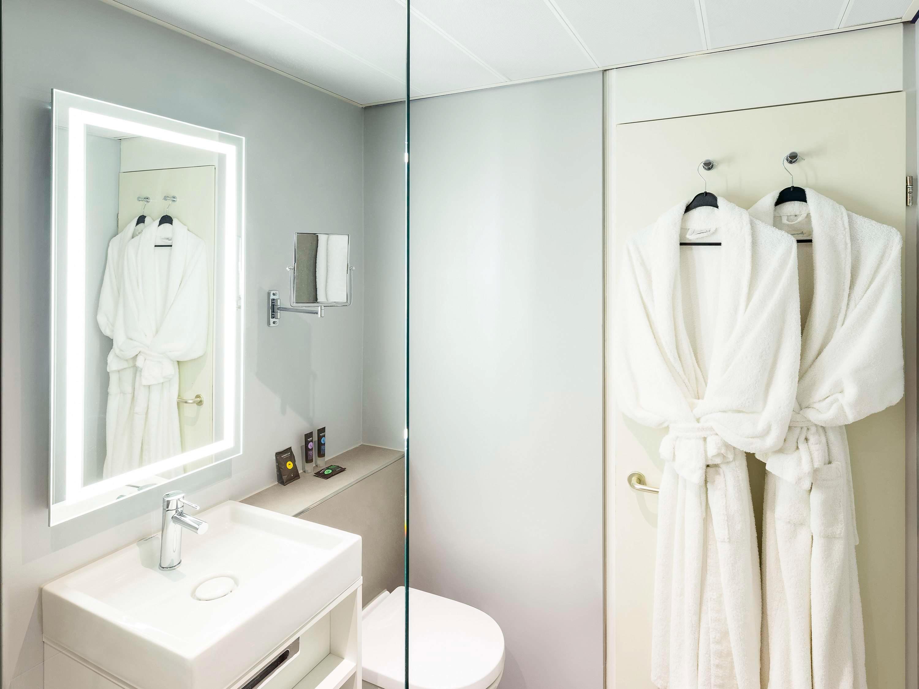 Double Executive King Bed