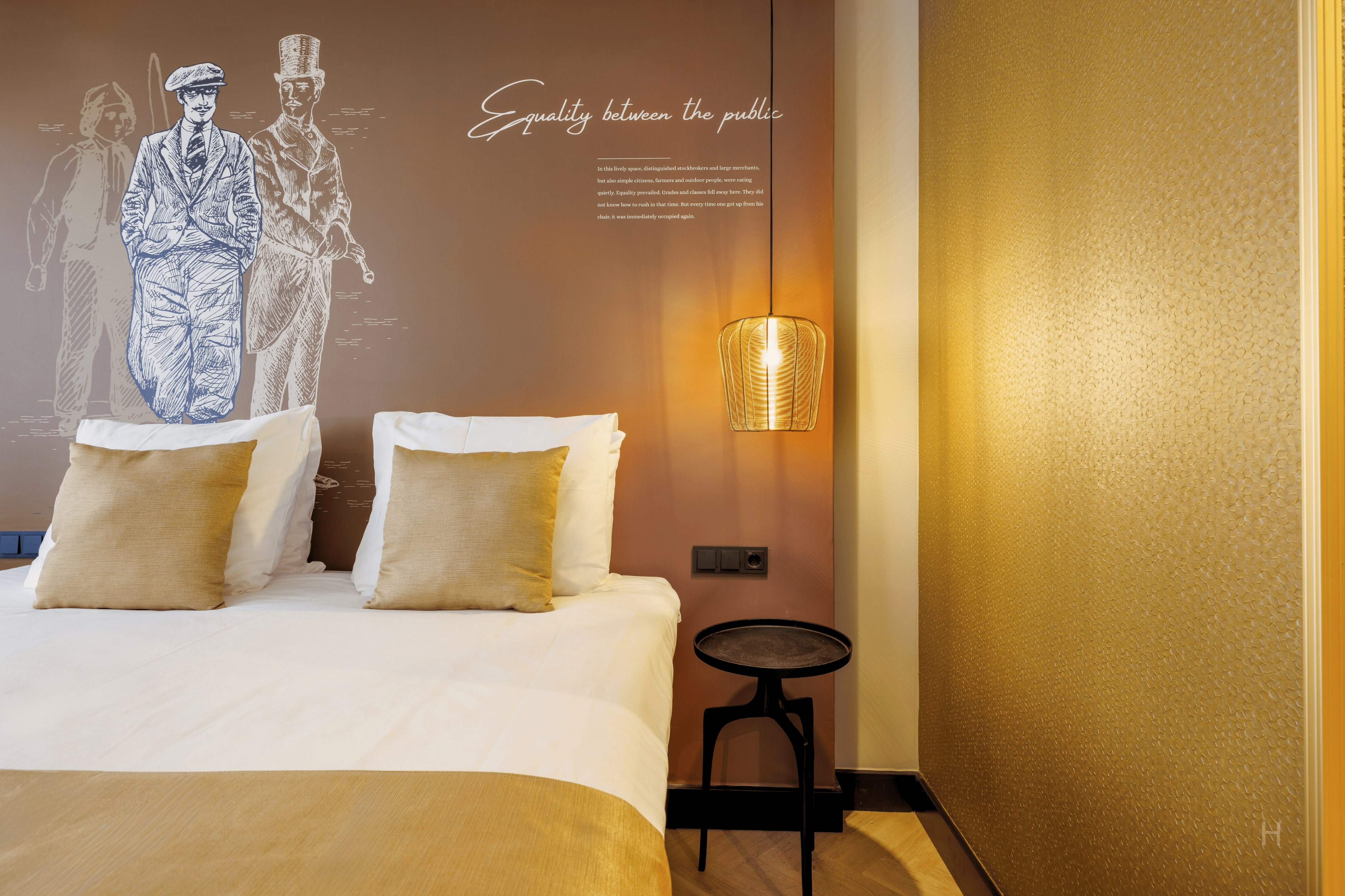 Double Queen Size Bed