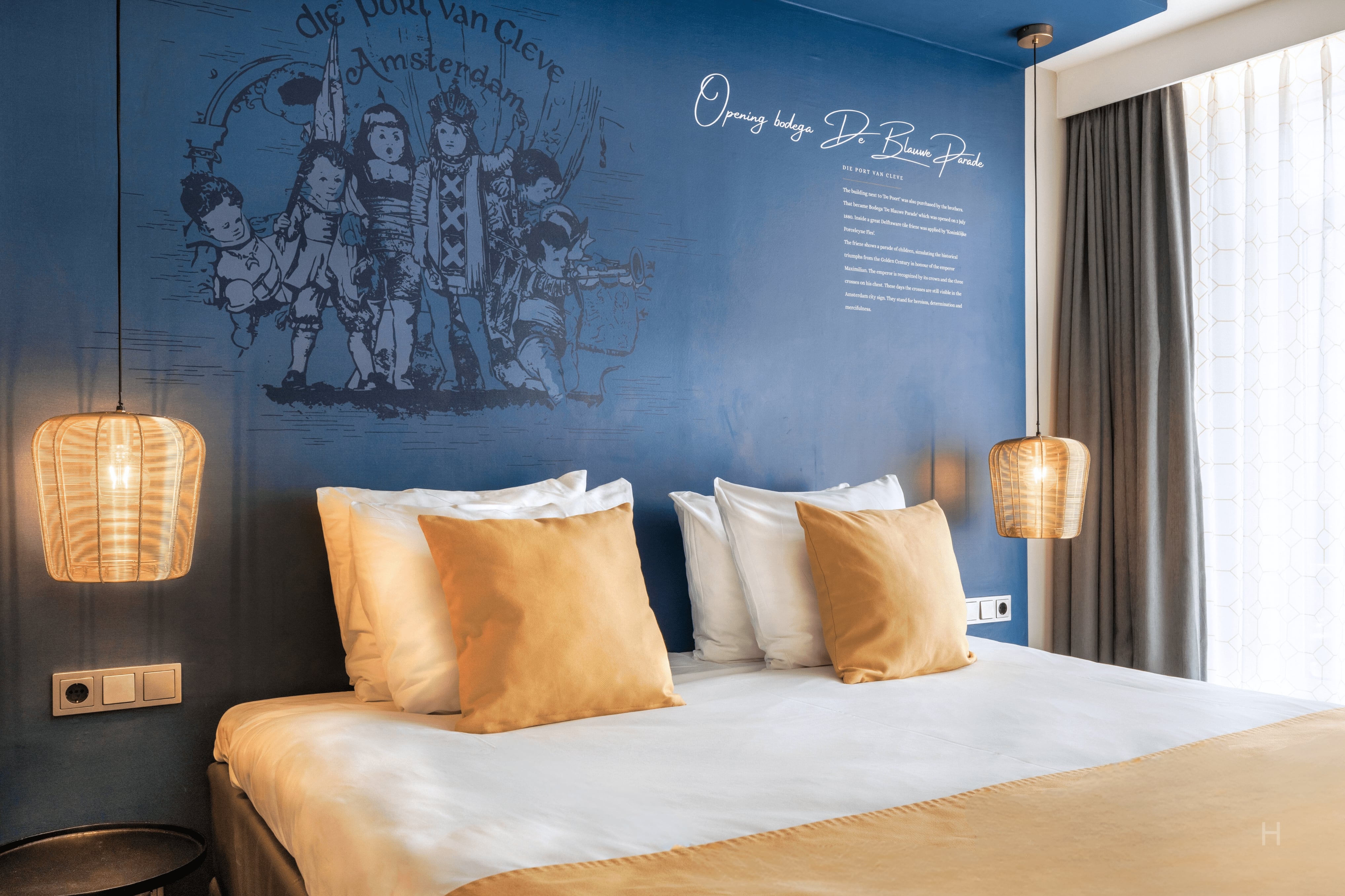 Double Queen Size Bed