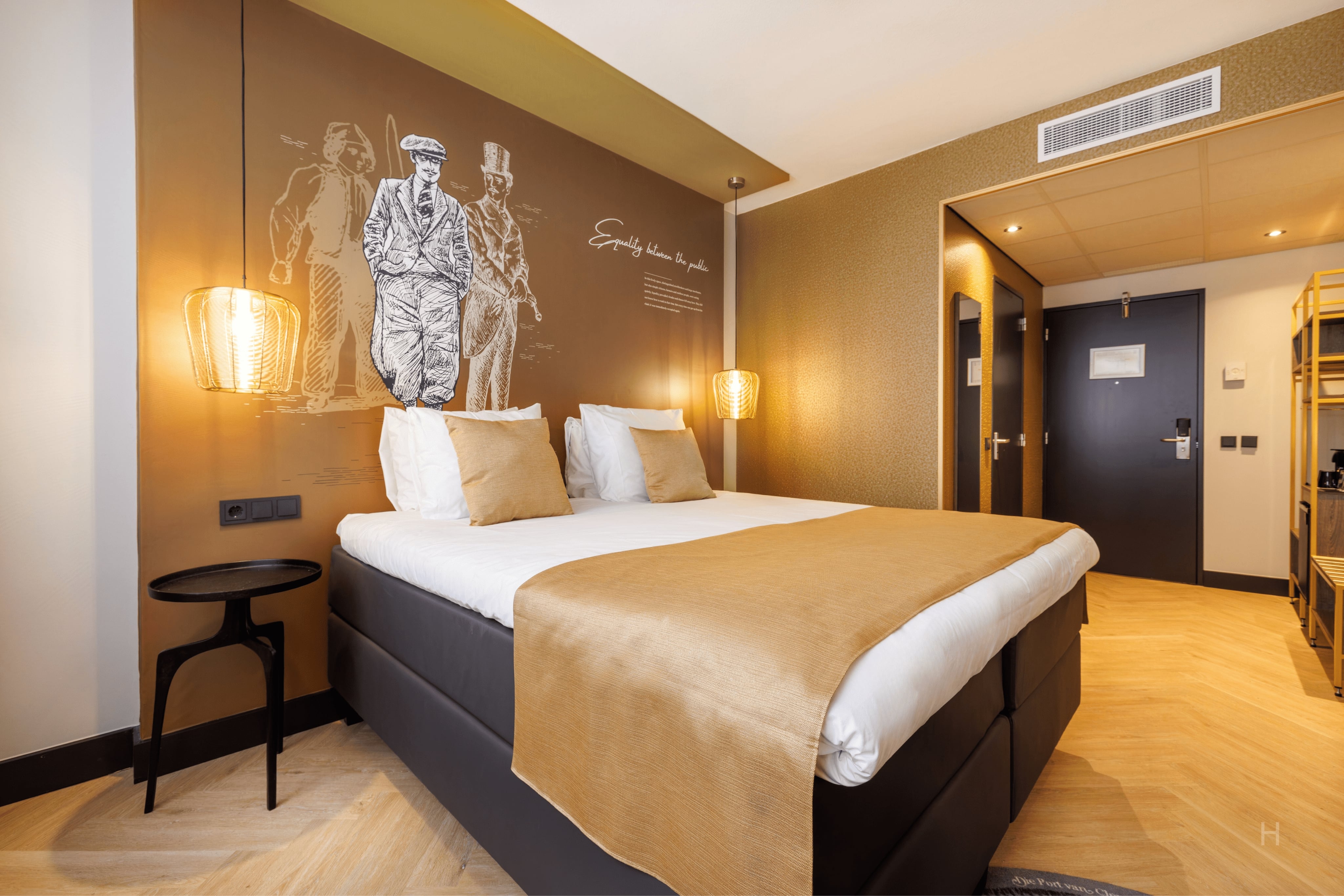 Double Queen Size Bed