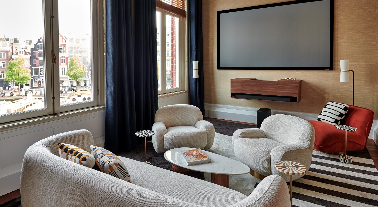 Double or Twin Standard