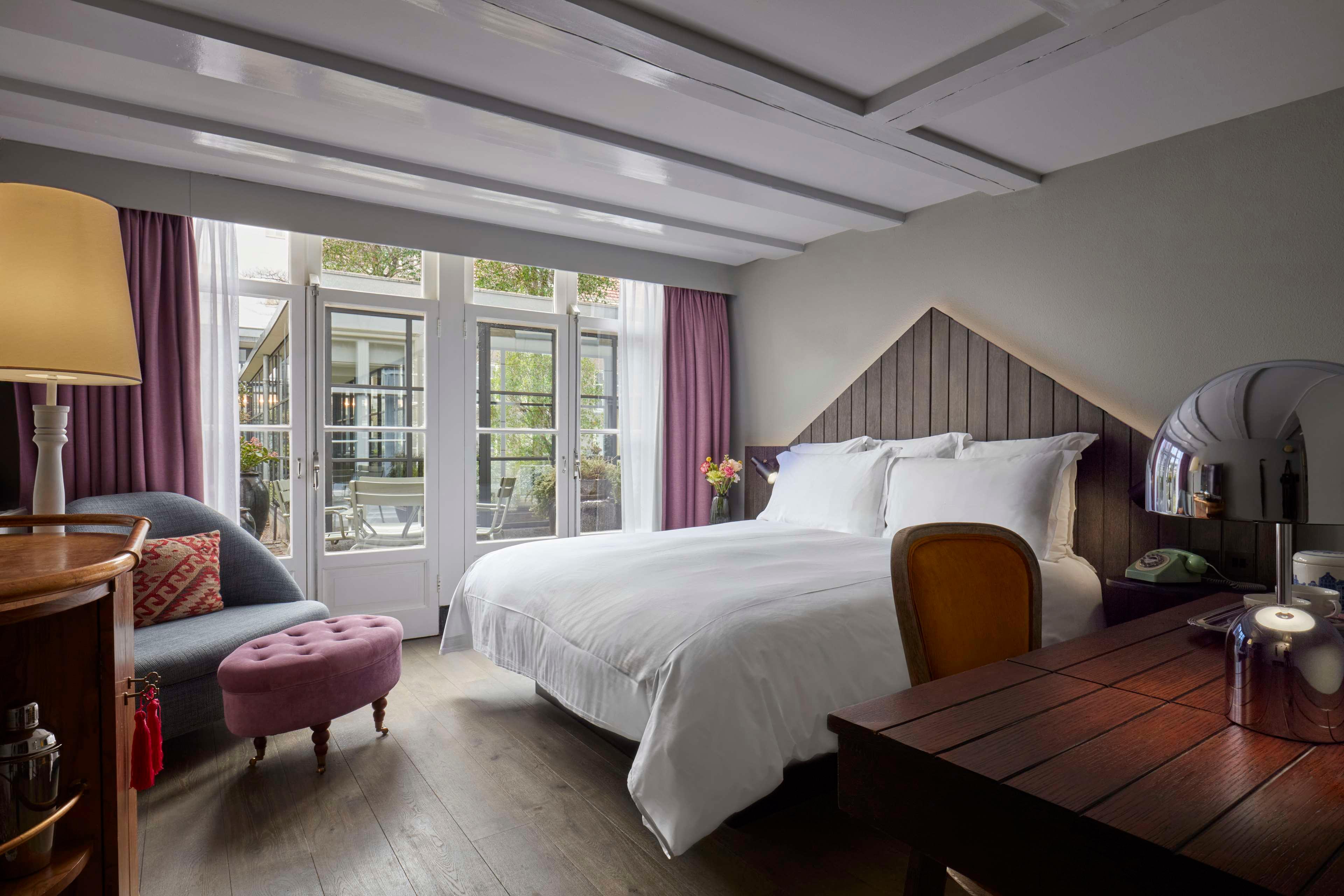 Double Classic King Bed