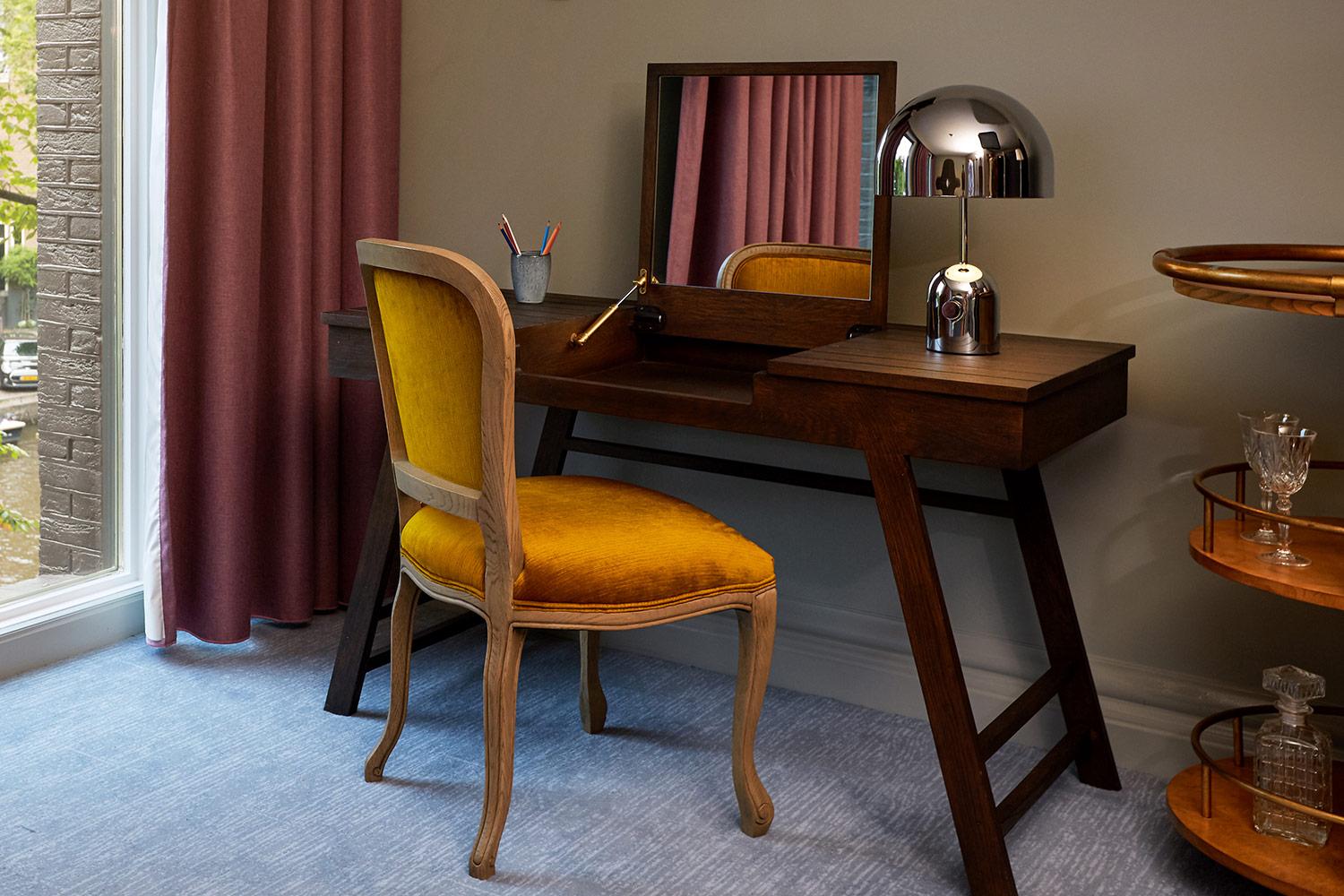 Double Classic King Bed