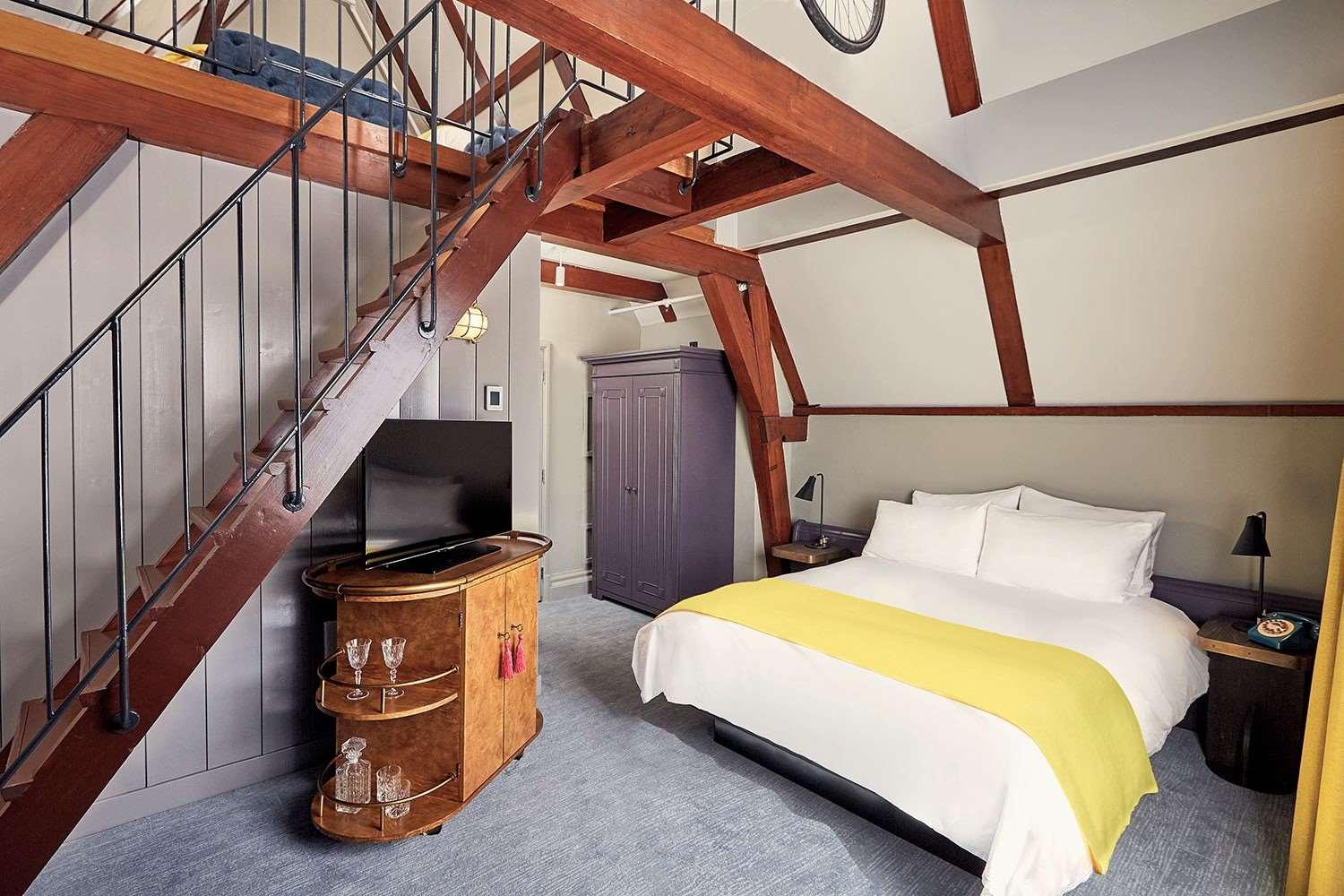 Family Room Standard