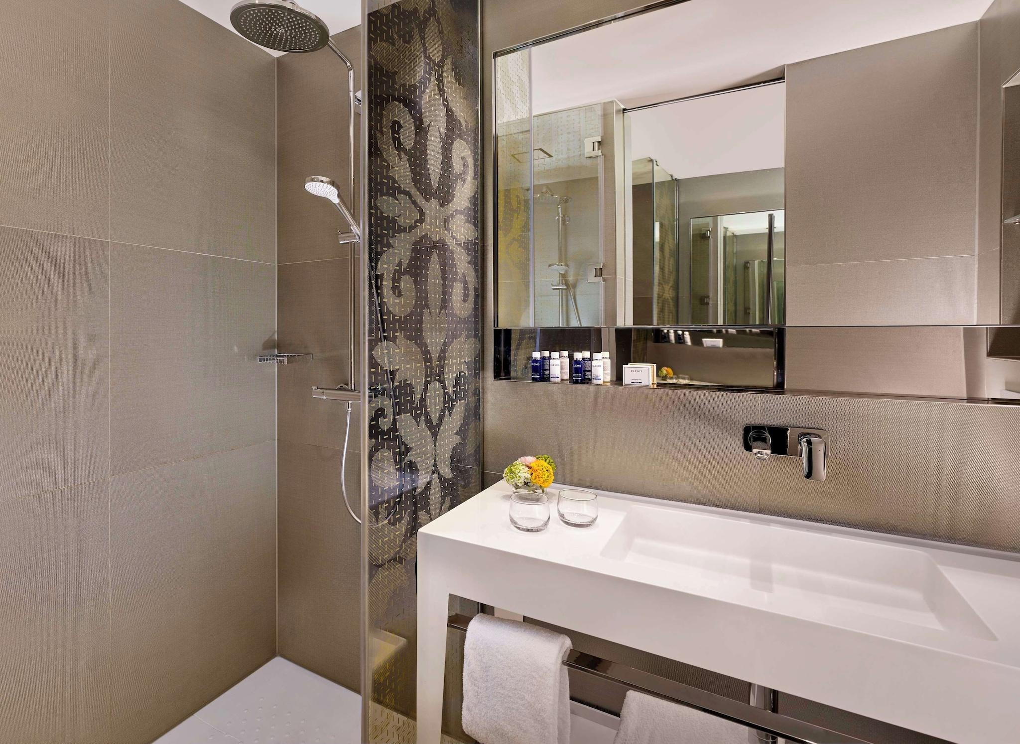 Double Executive Canal View