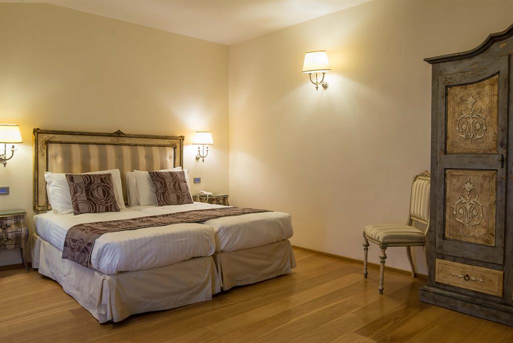 Double Single Superior