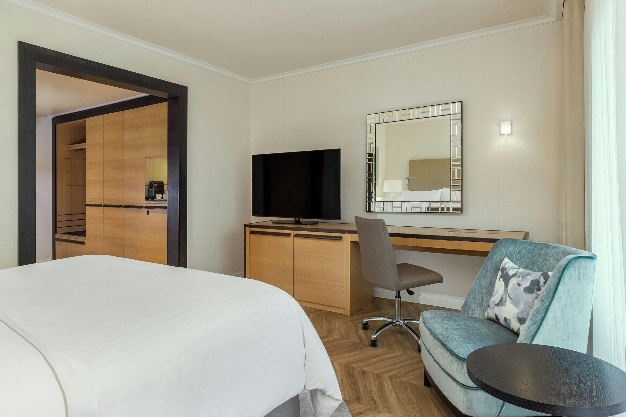 Double Superior Garden View