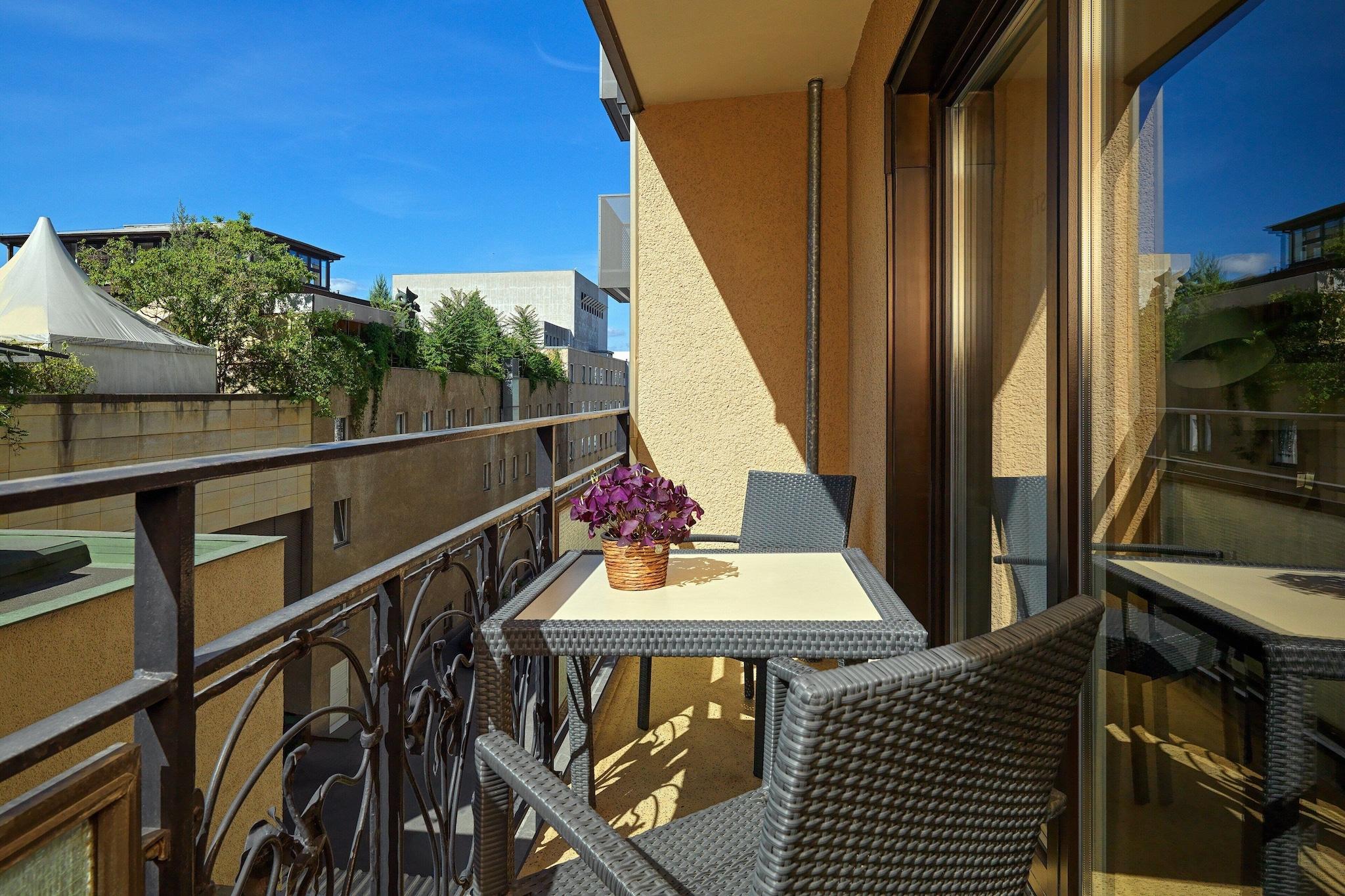 Double Superior Garden View