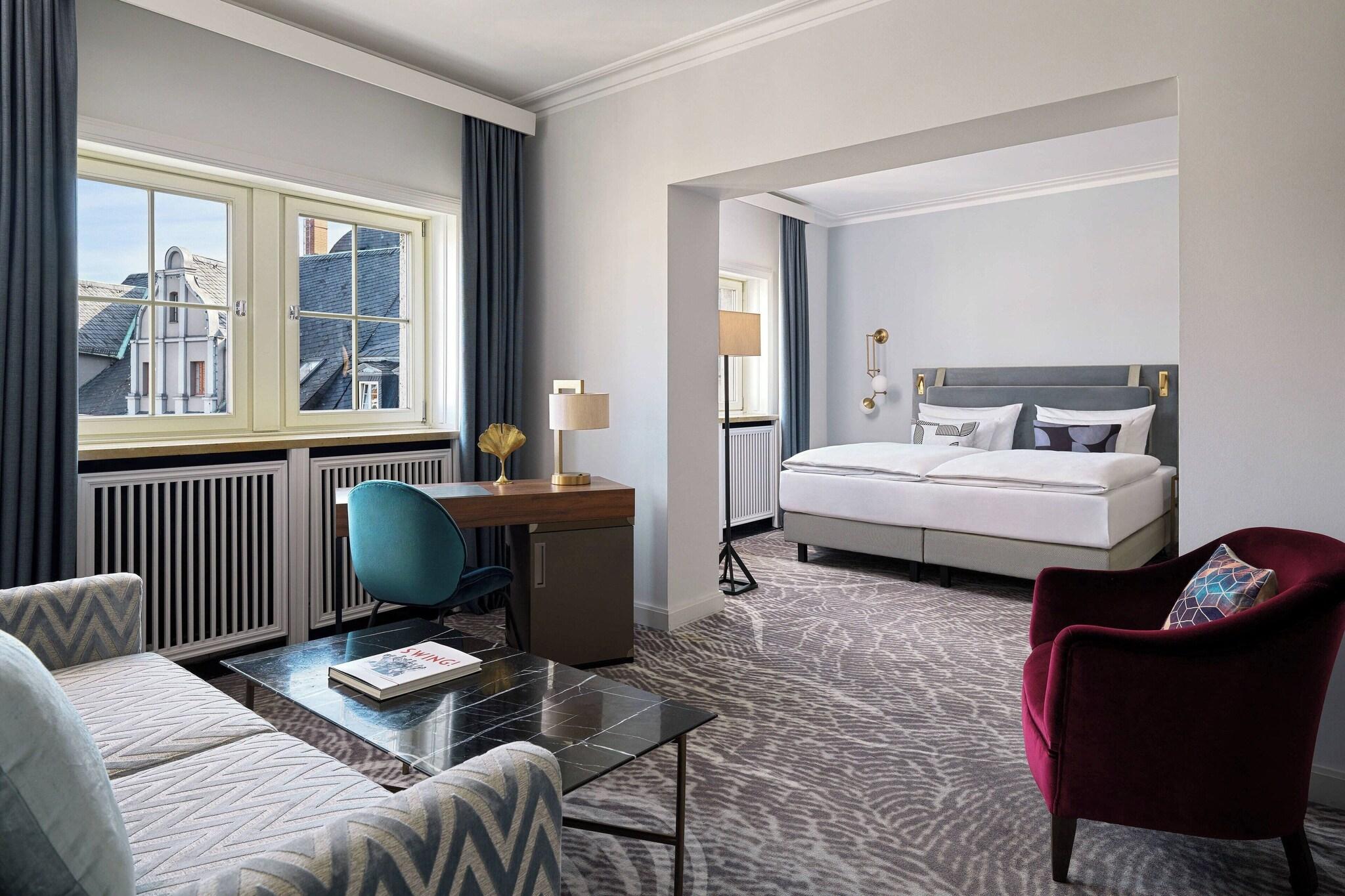 Junior Suite King Size Bed