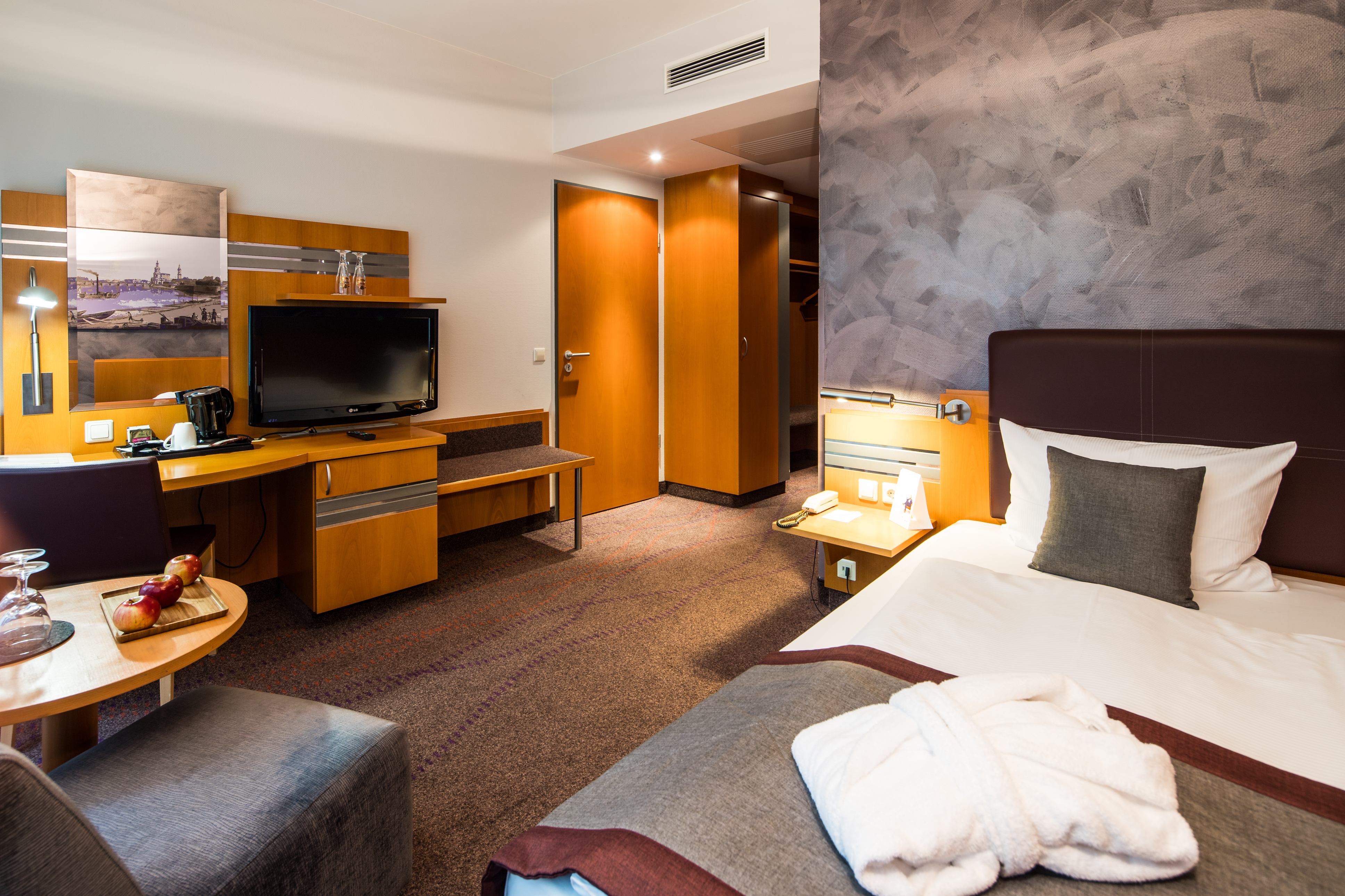 Room Accessible Superior