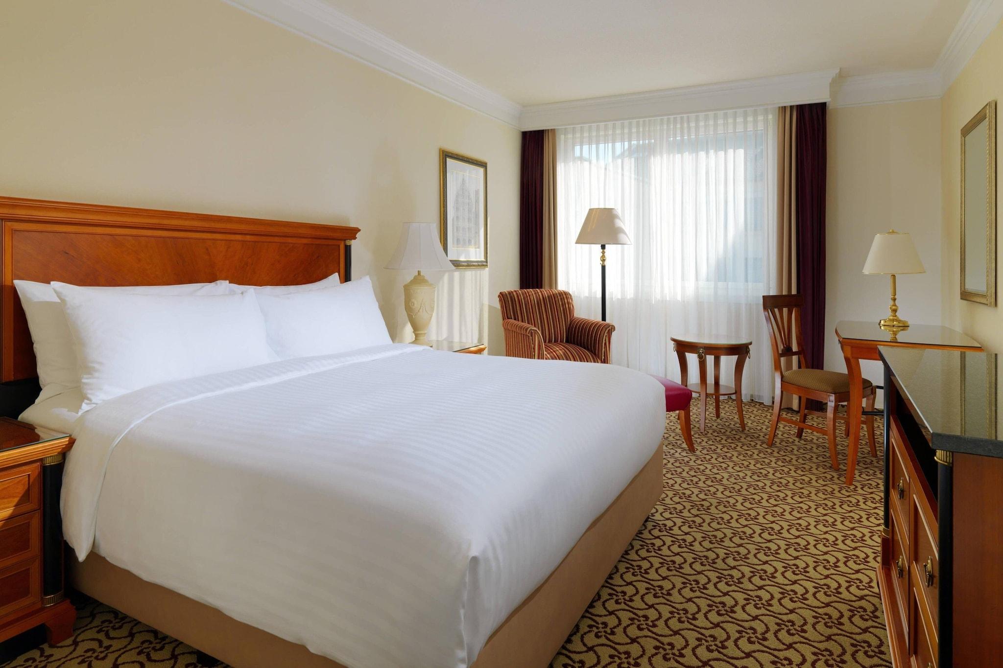 Double Executive King Bed